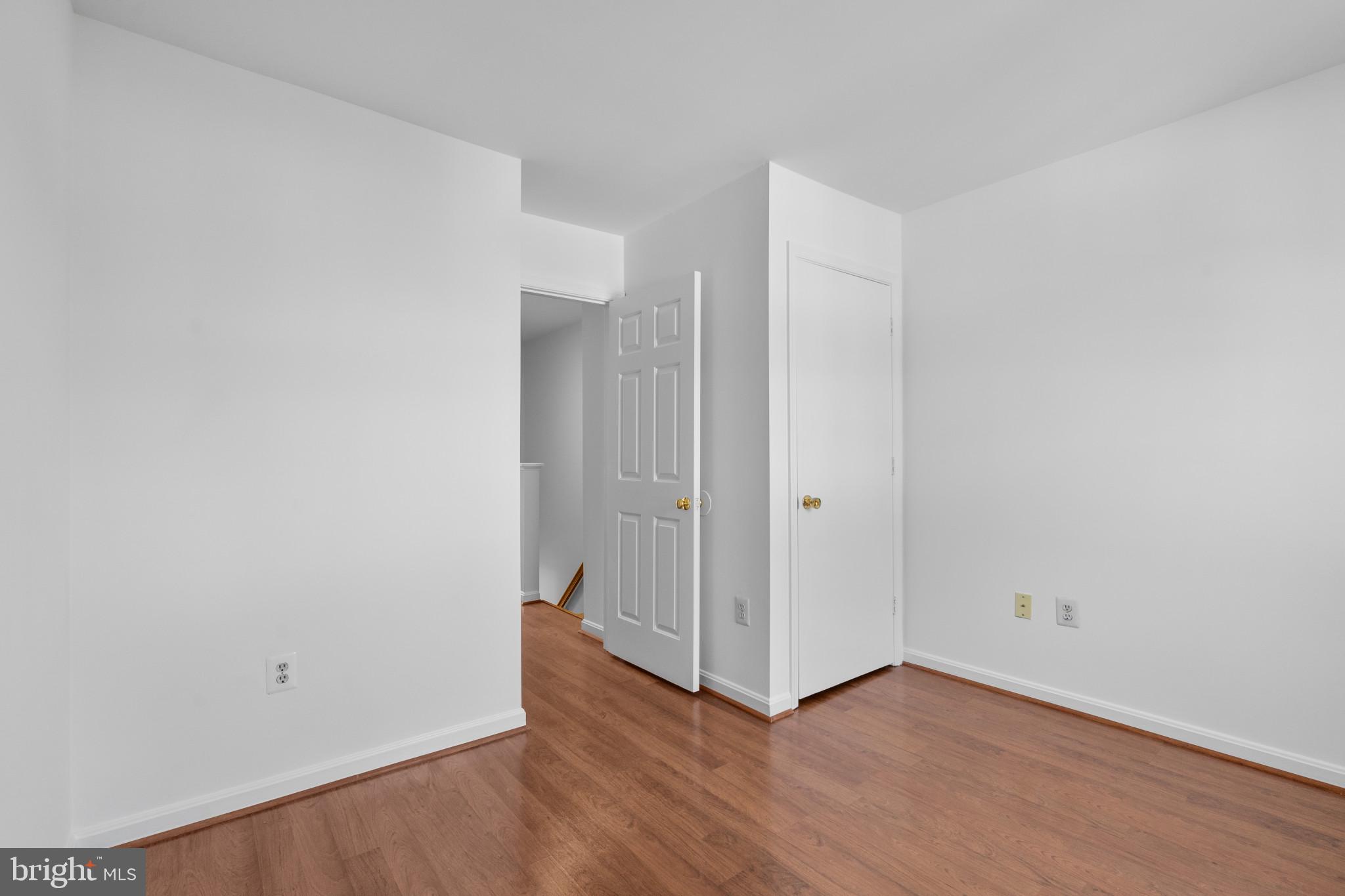 302 Wimbeldon Ct #219