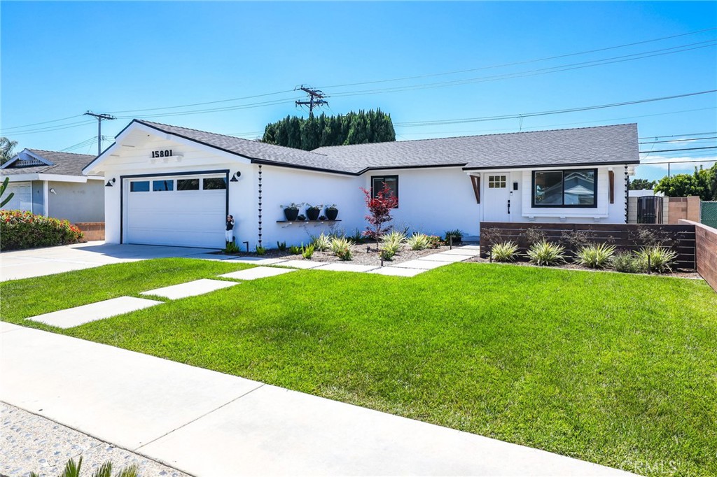 15801 Carrie Lane