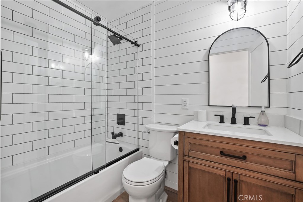 15801 Carrie Lane