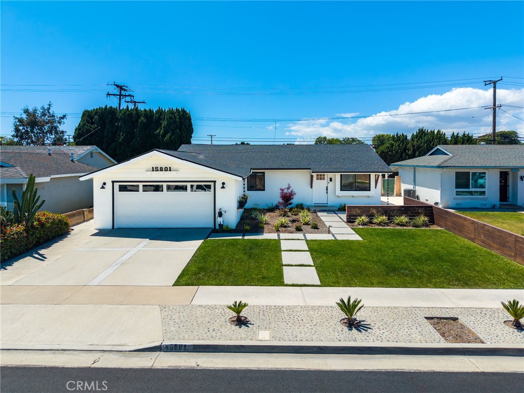 15801 Carrie Lane