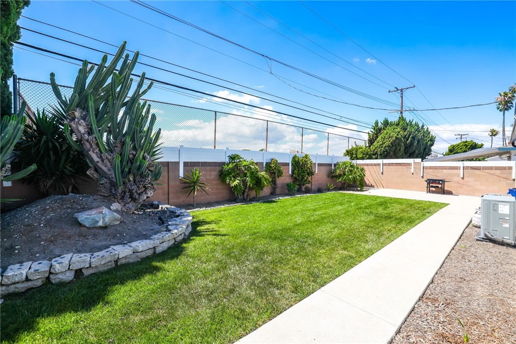 15801 Carrie Lane