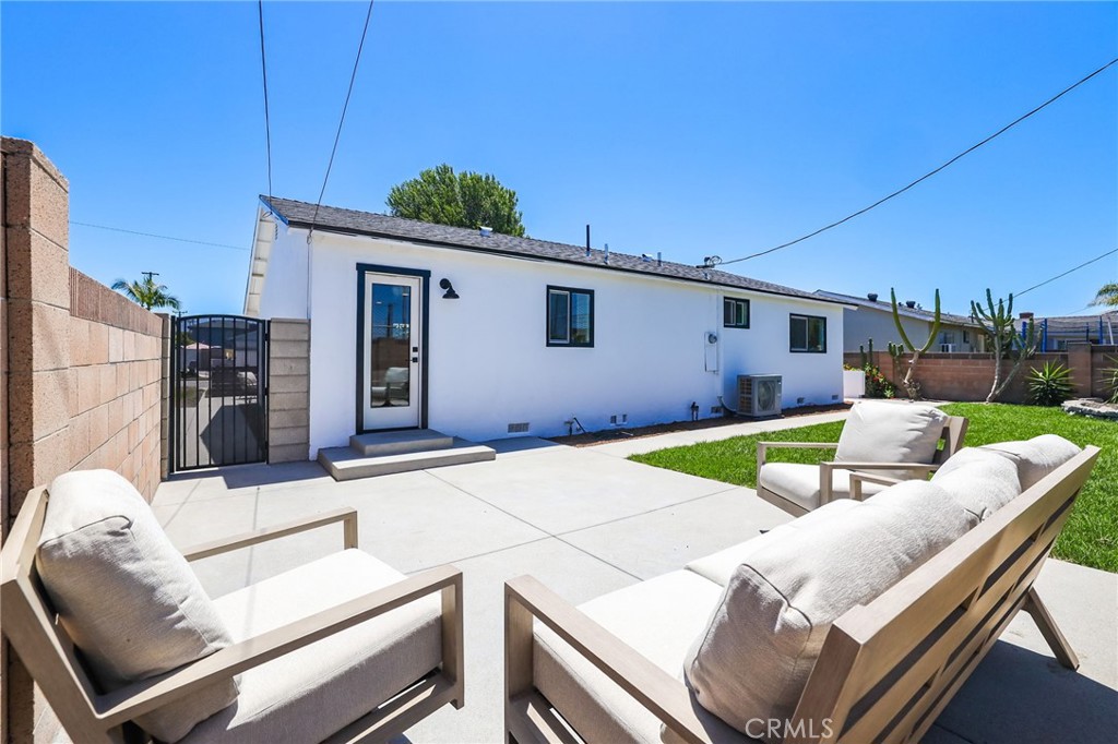 15801 Carrie Lane