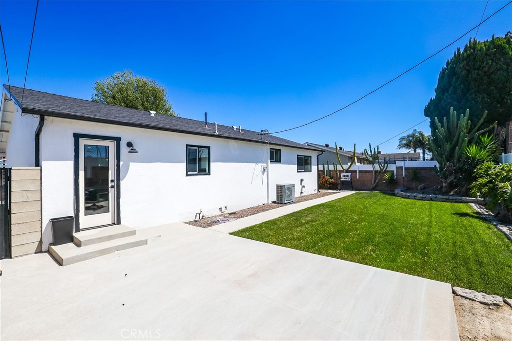 15801 Carrie Lane