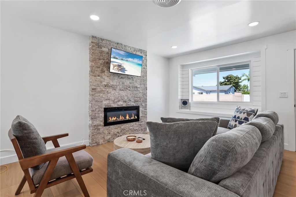 15801 Carrie Lane