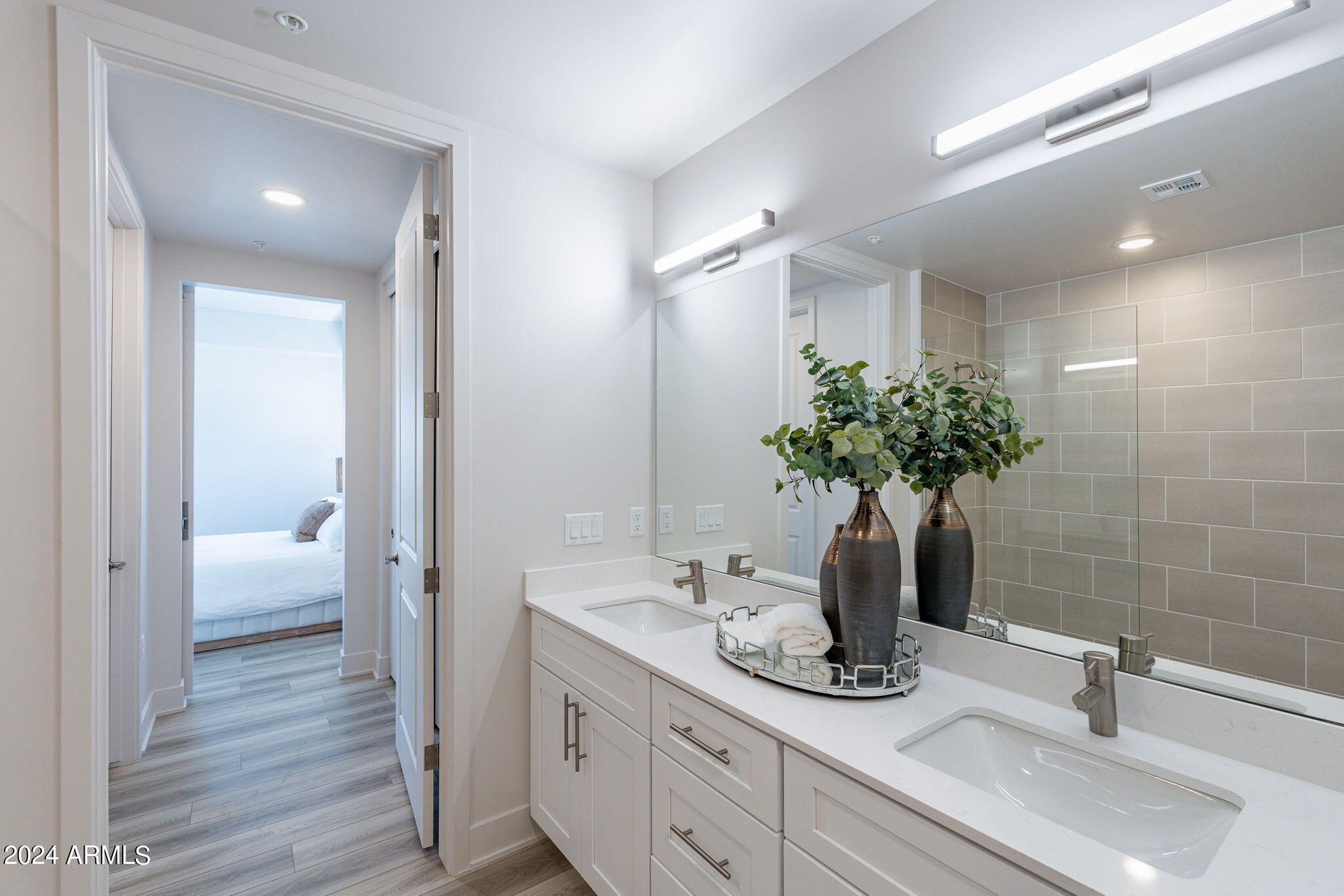 3131 N CENTRAL Avenue # 7022
