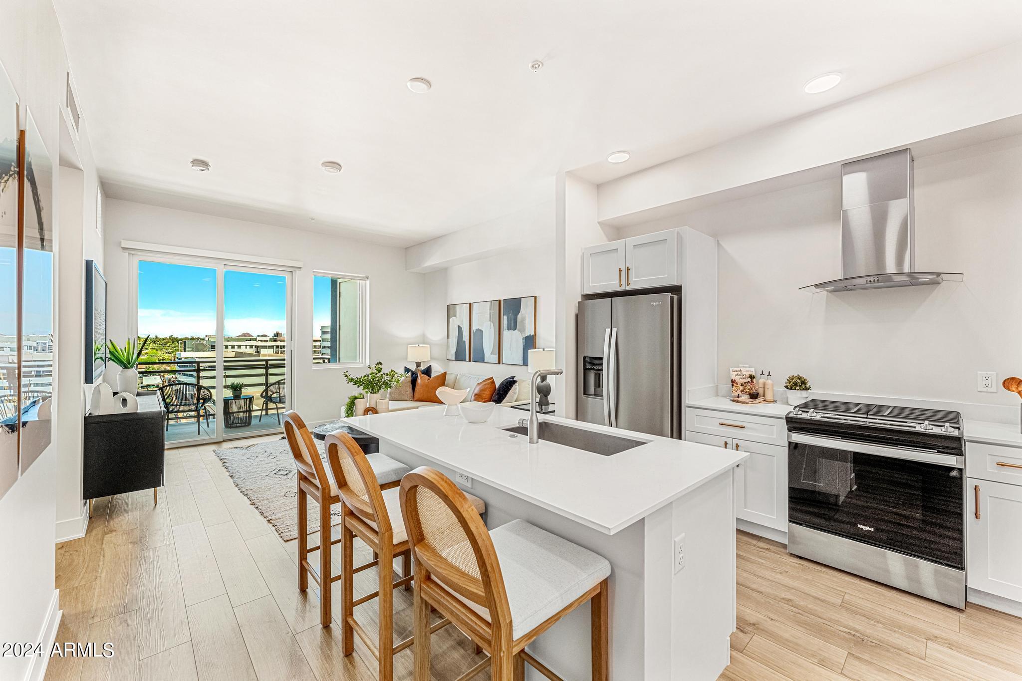 3131 N CENTRAL Avenue # 5020
