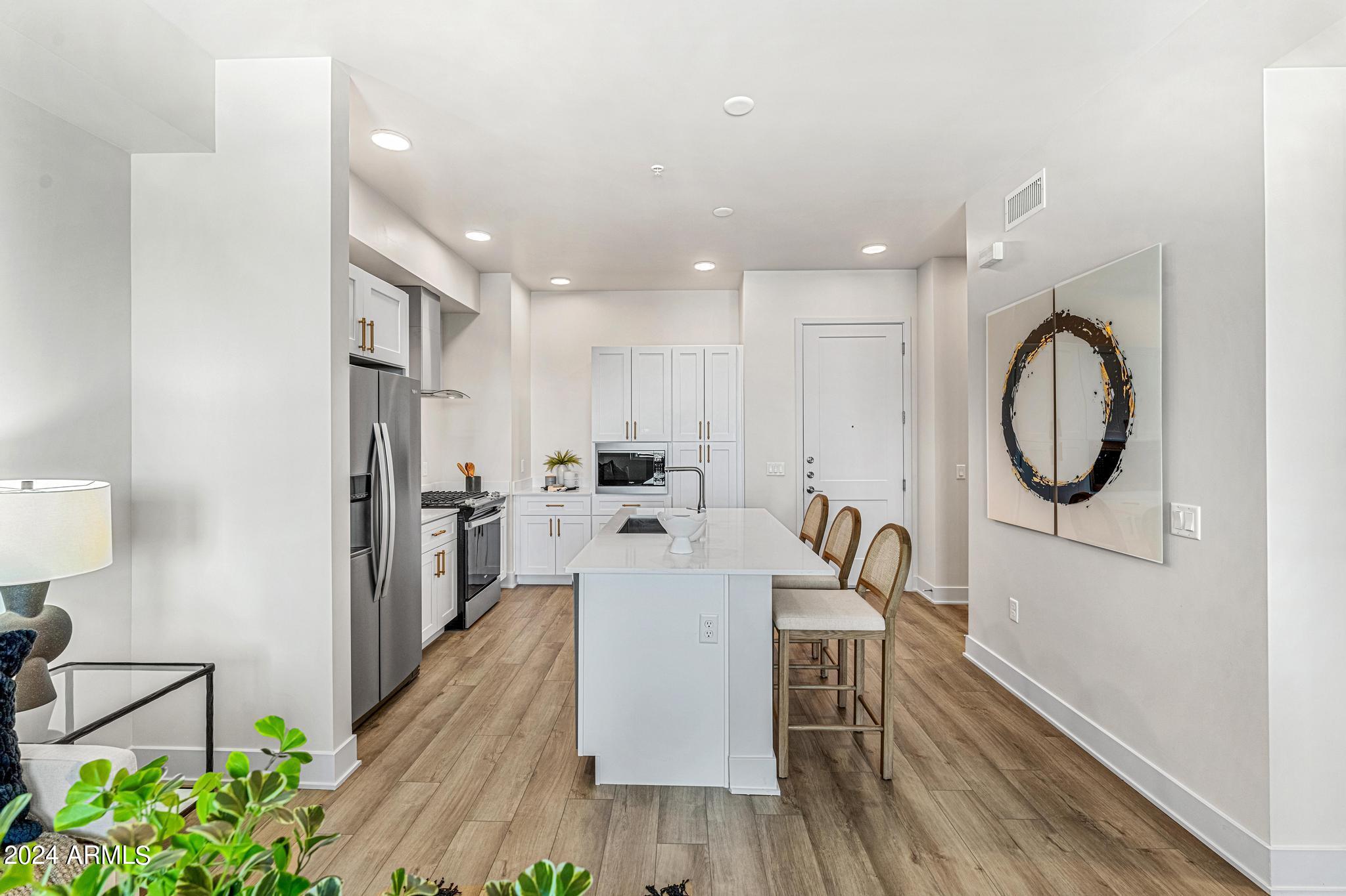 3131 N CENTRAL Avenue # 5020