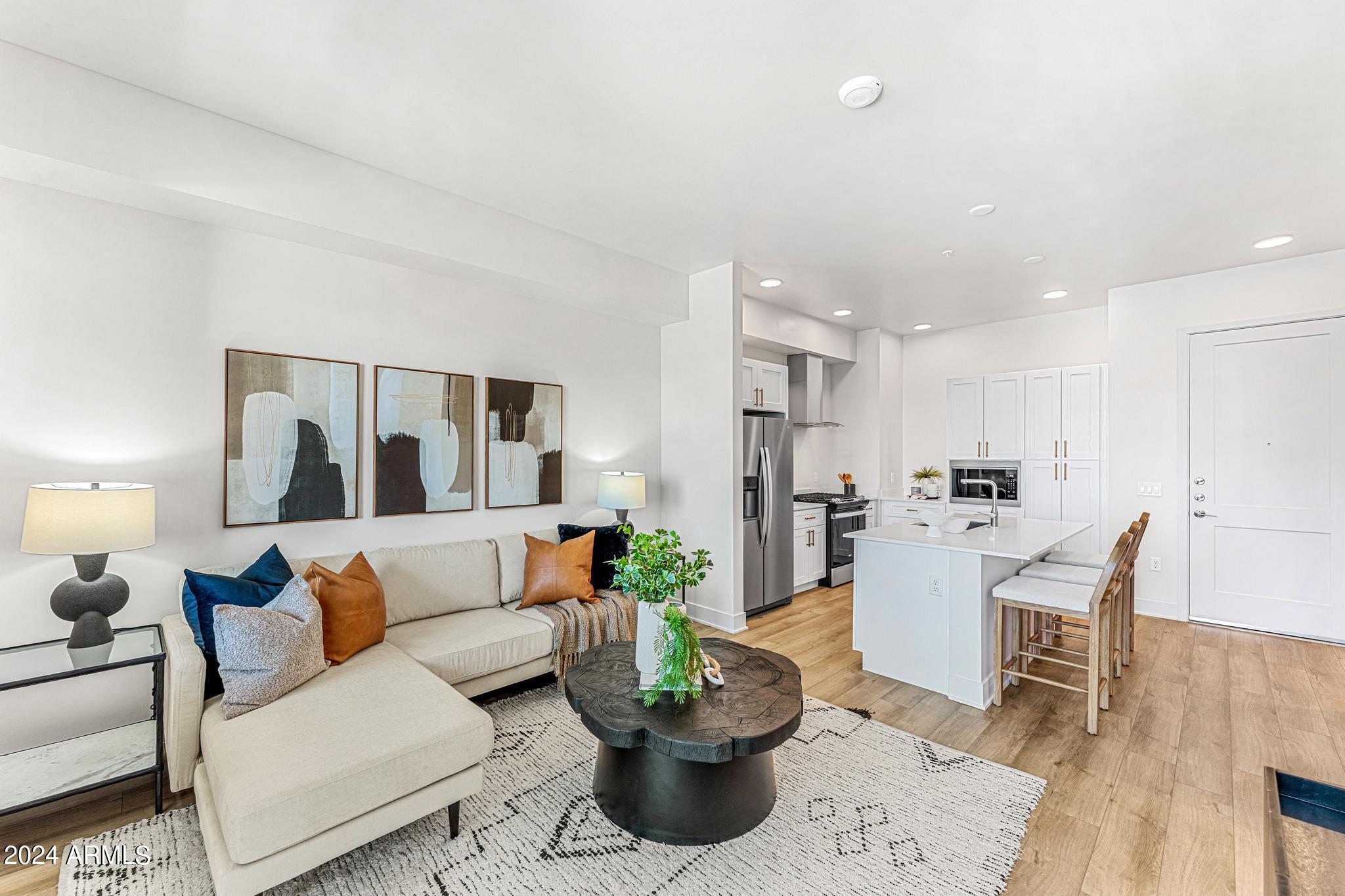 3131 N CENTRAL Avenue # 5020