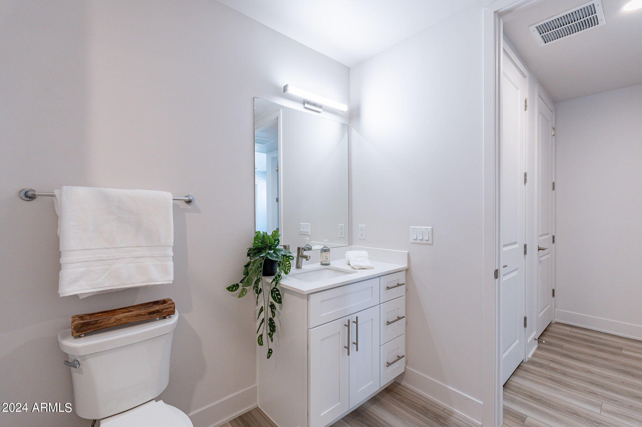 3131 N CENTRAL Avenue # 3014