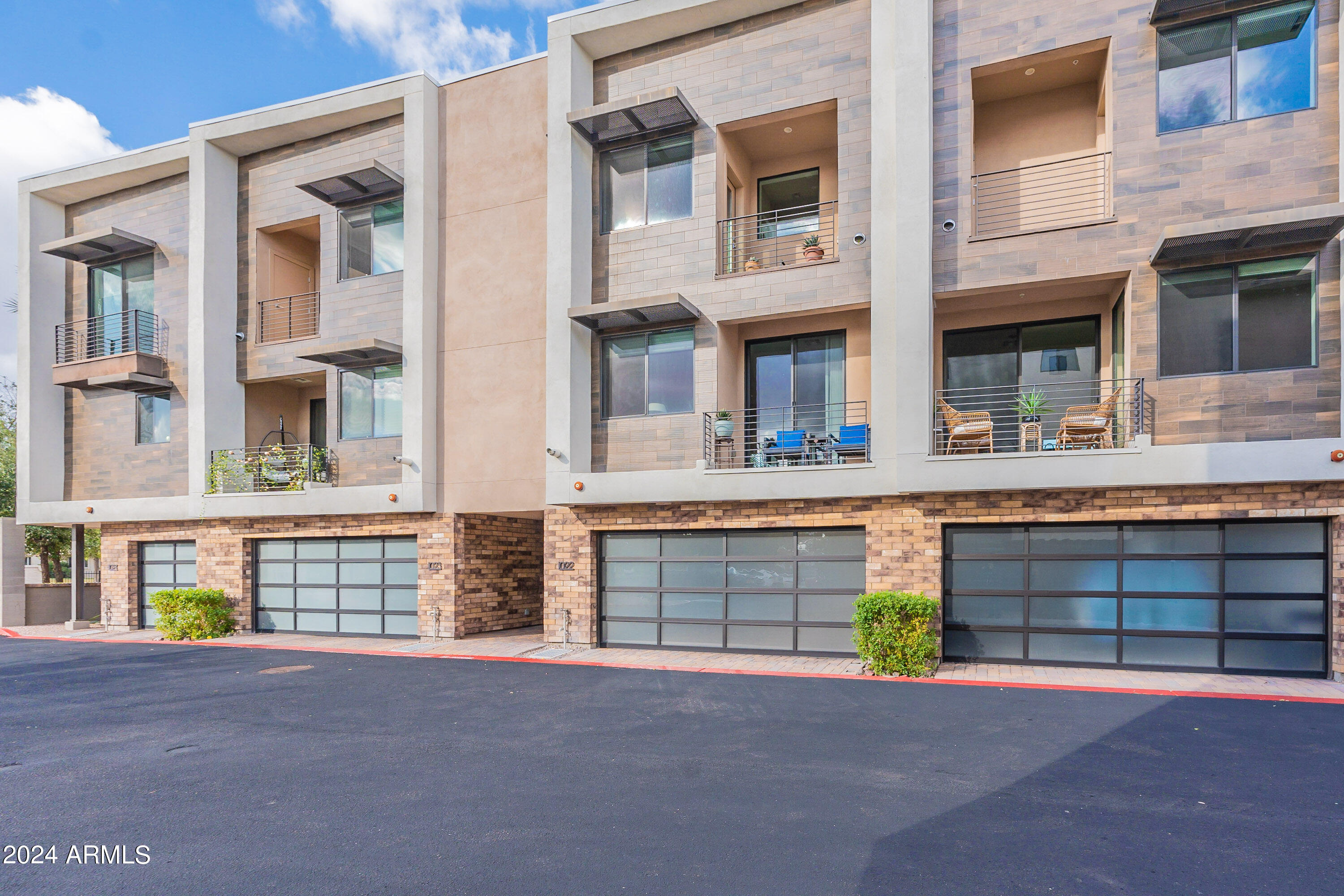3233 N 70TH Street # 1022