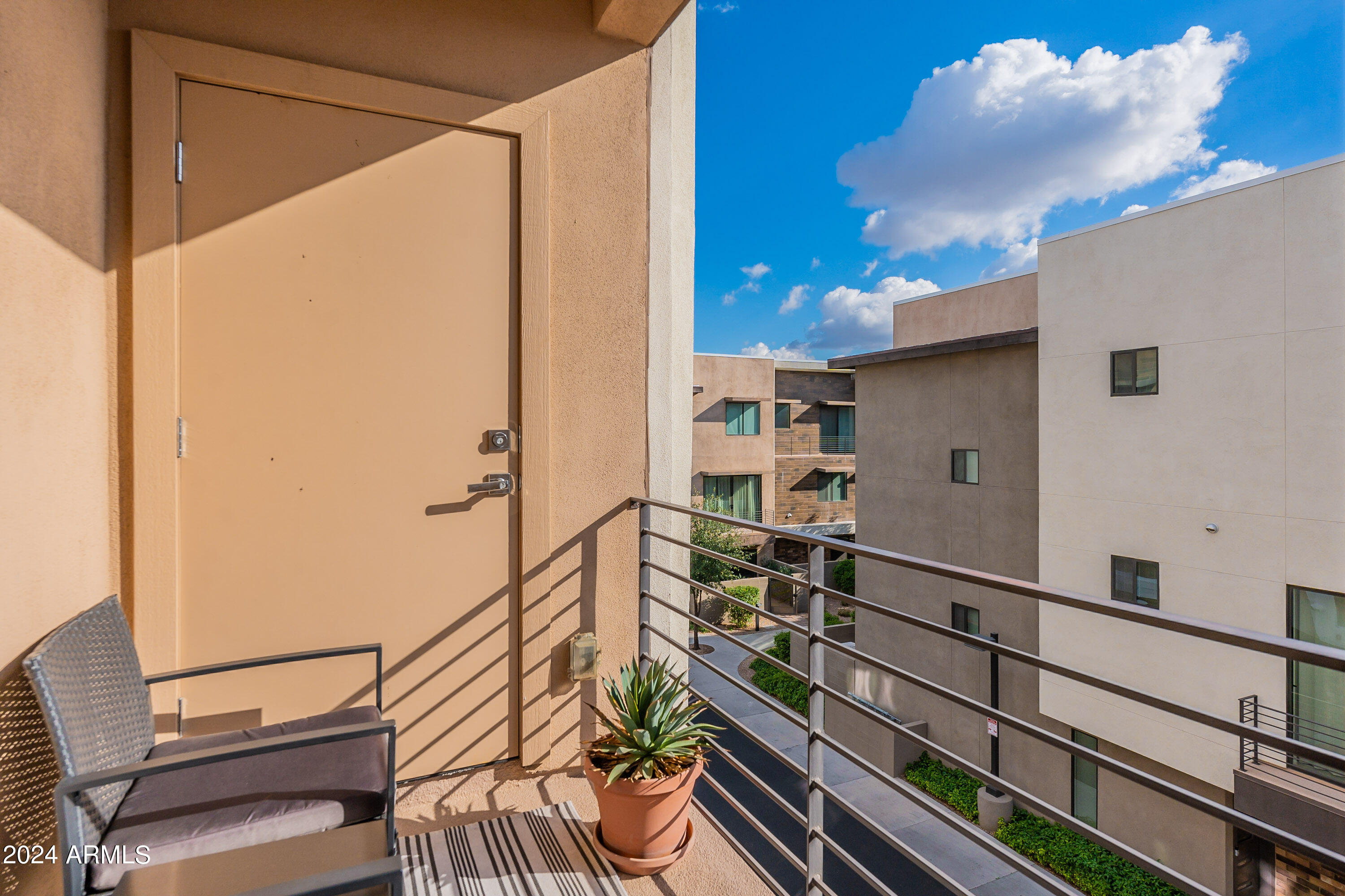 3233 N 70TH Street # 1022