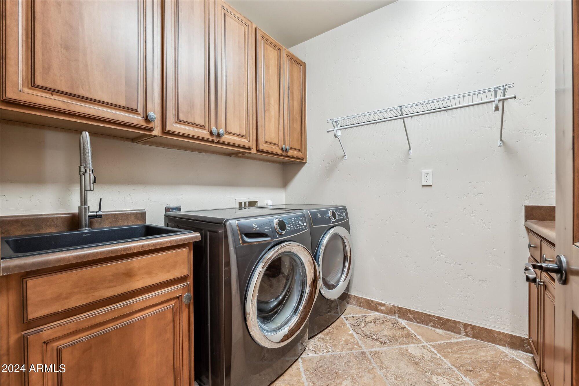 15802 N 71ST Street # 605