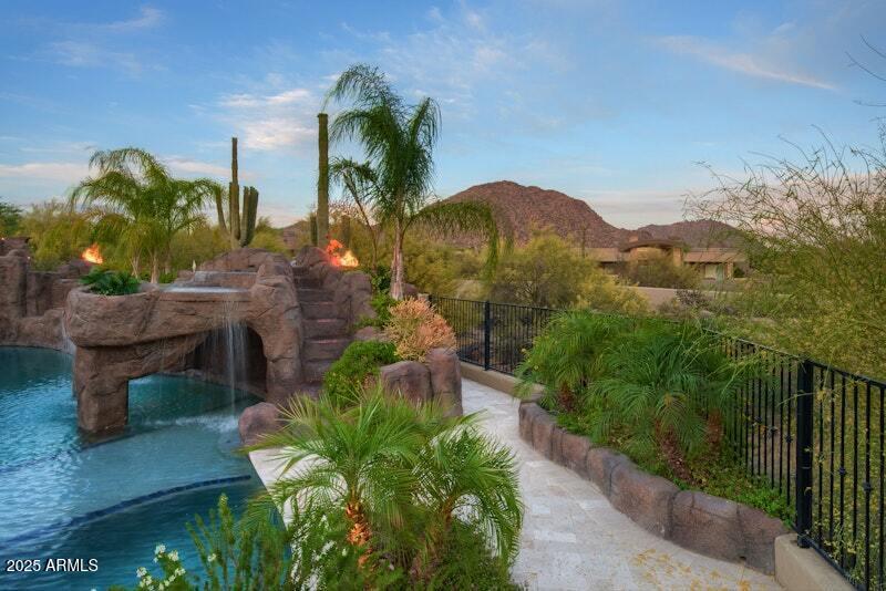 26285 N 89TH Street