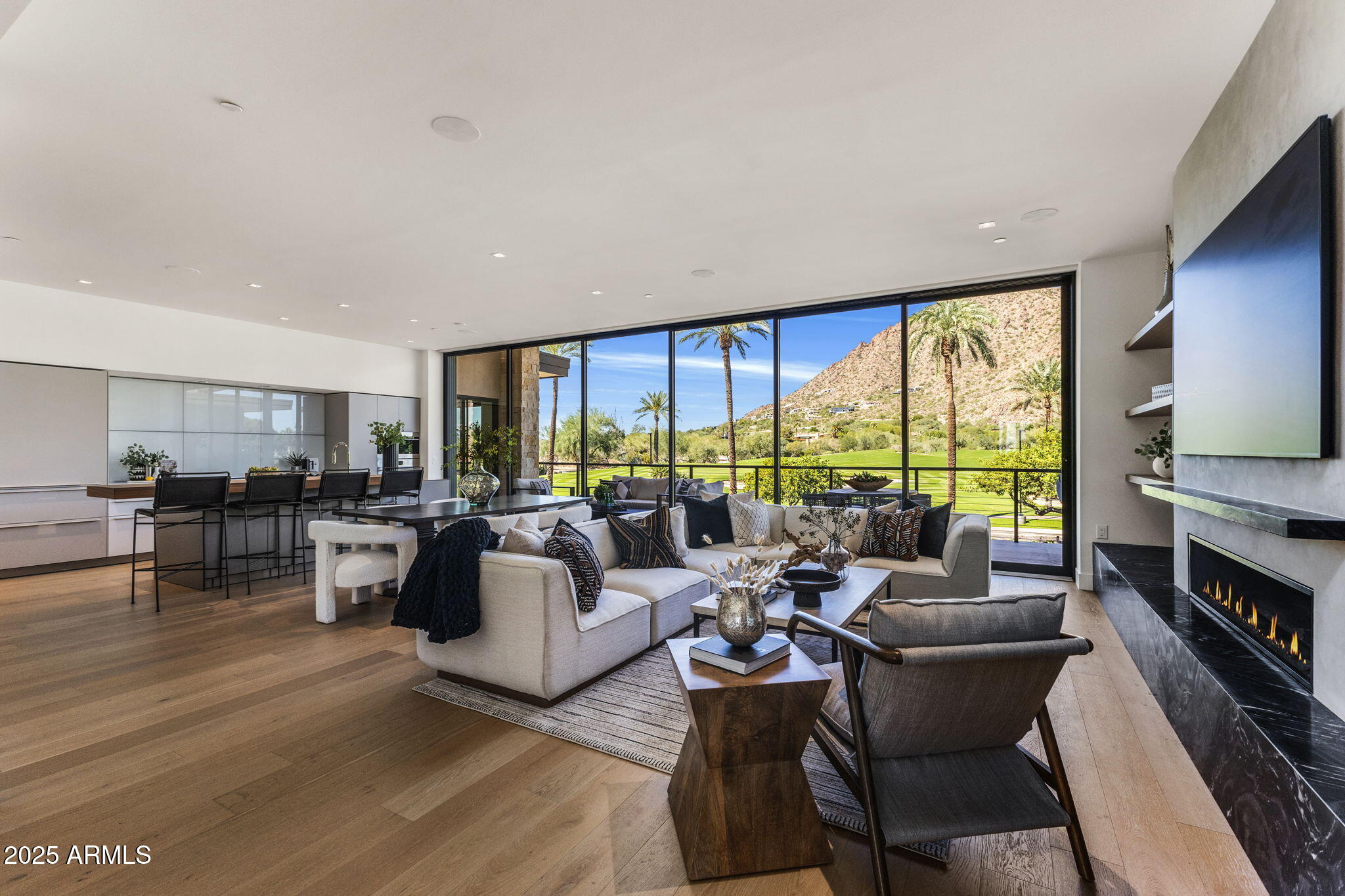 4575 N PHOENICIAN Boulevard, 2