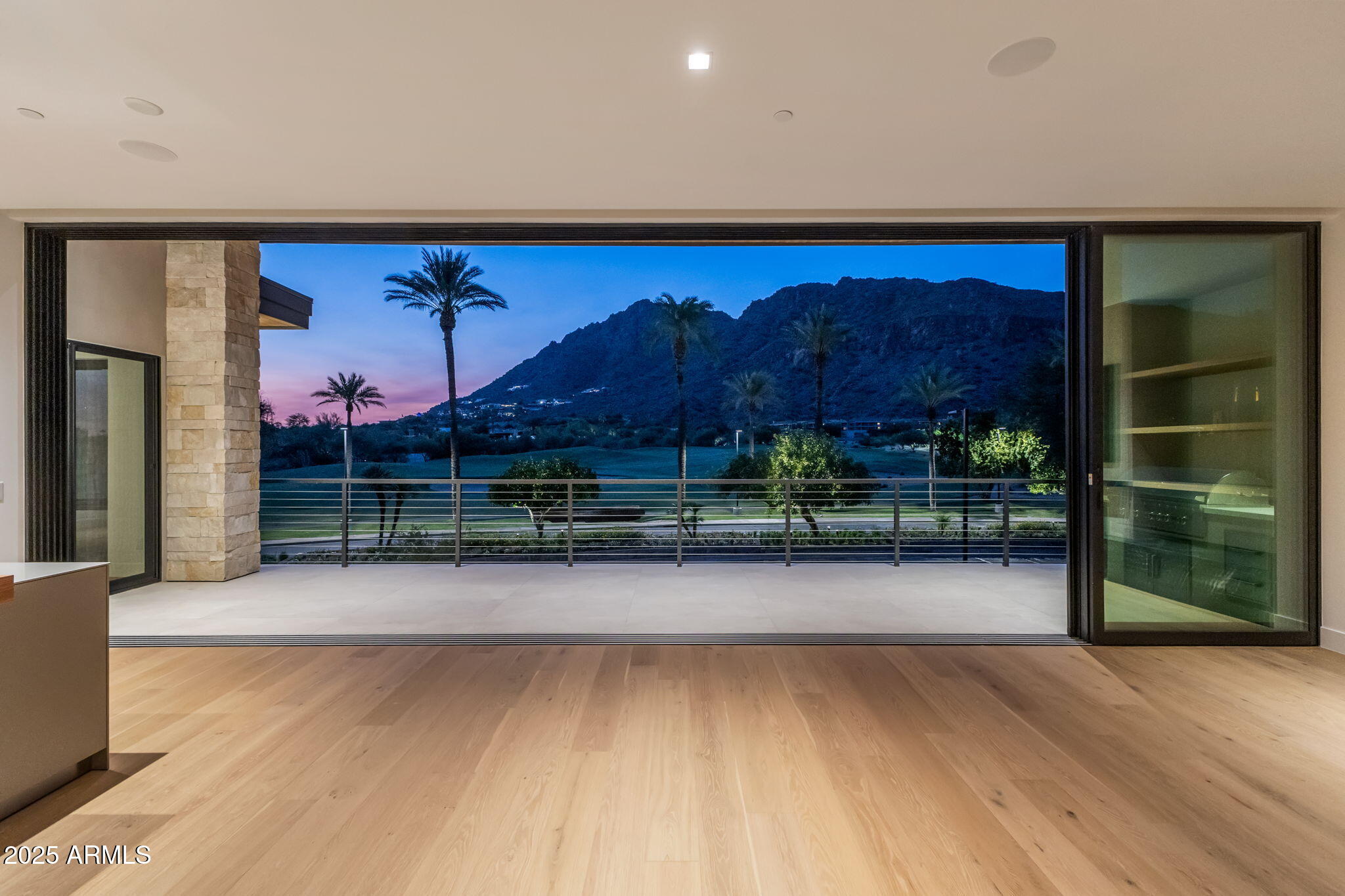 4575 N PHOENICIAN Boulevard, 2