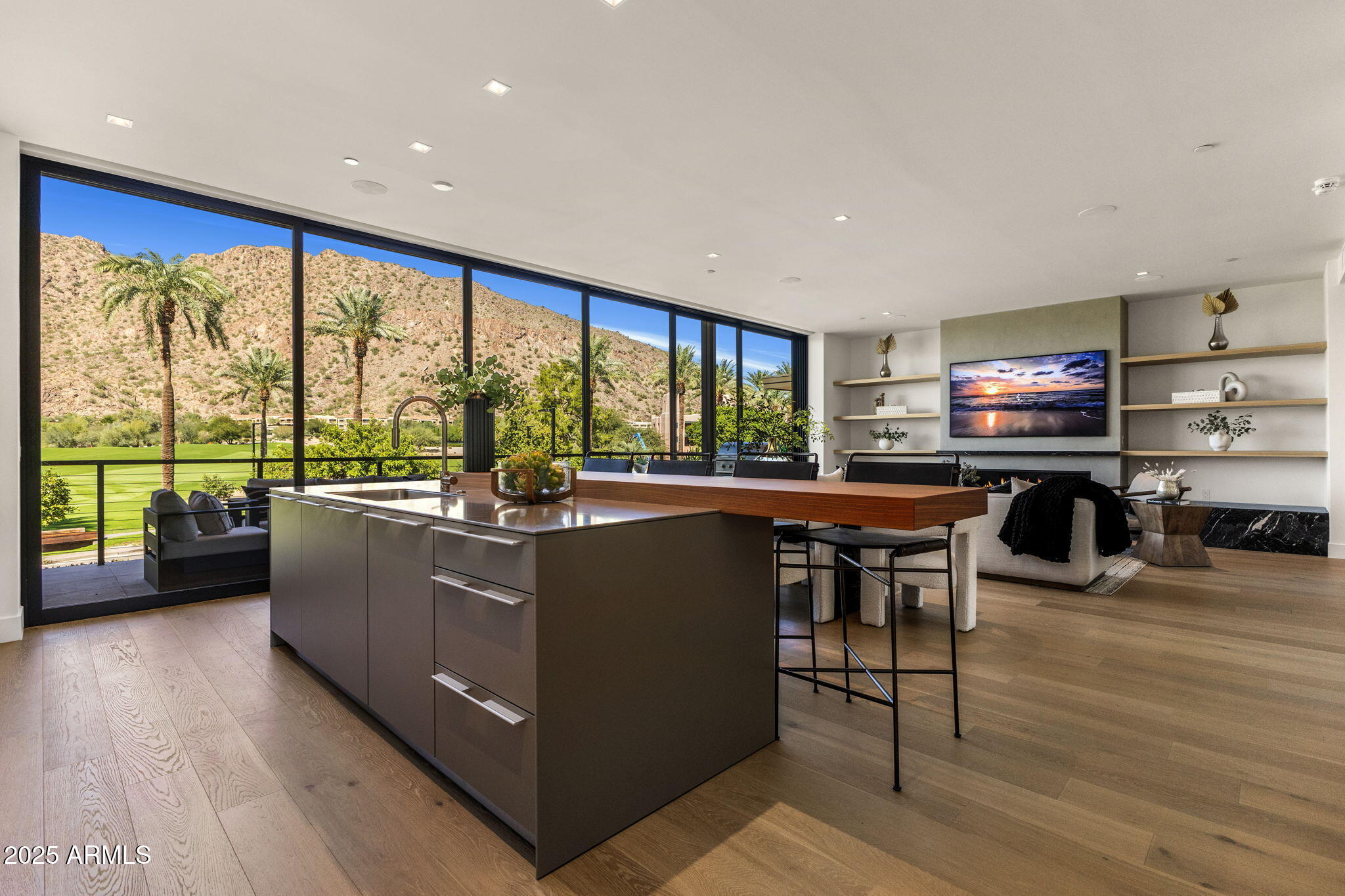 4575 N PHOENICIAN Boulevard, 2