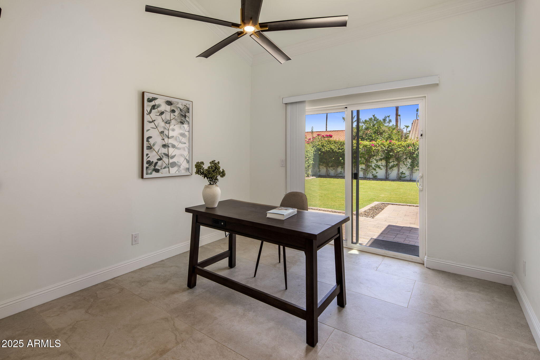 9675 E CINNABAR Avenue