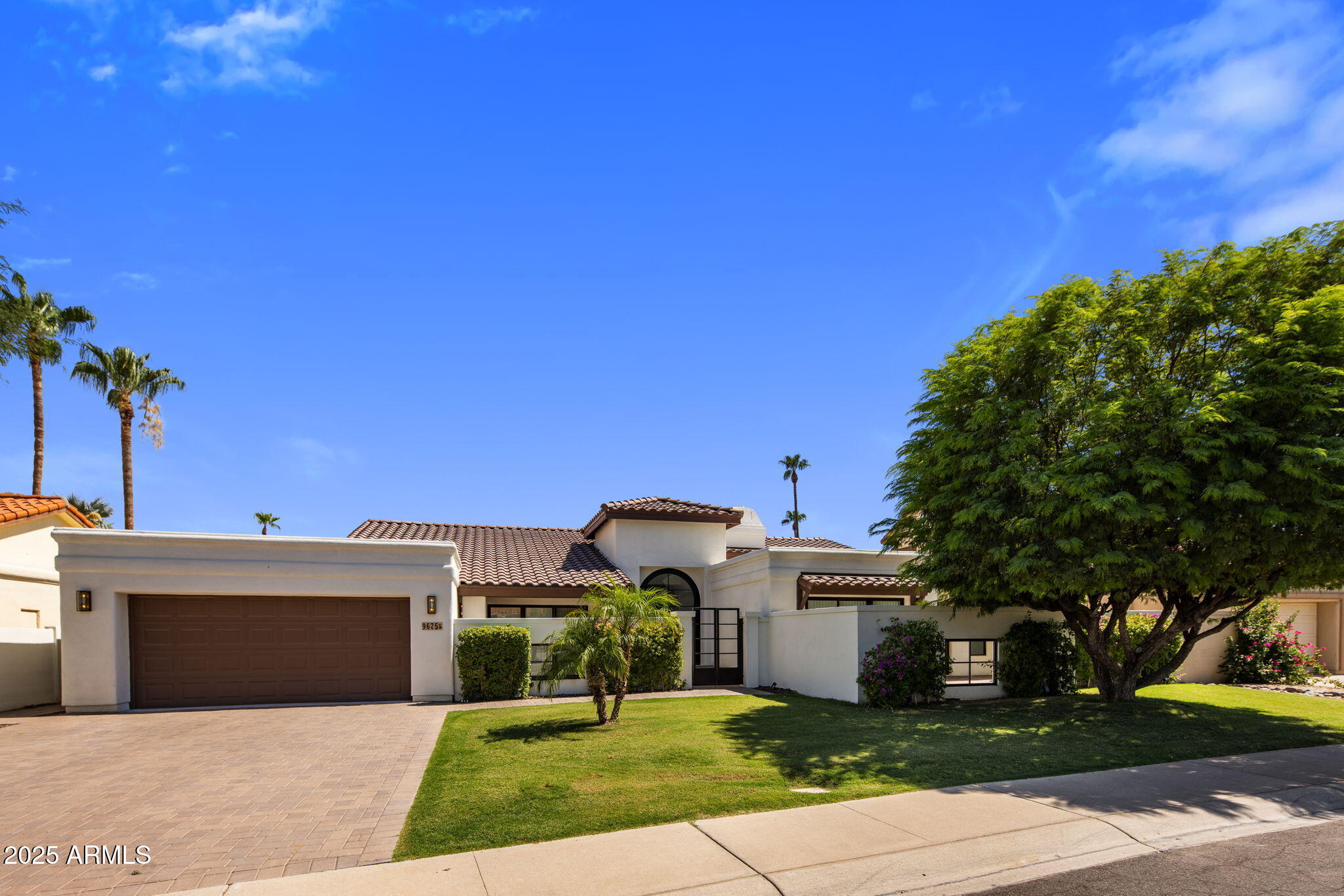 9675 E CINNABAR Avenue