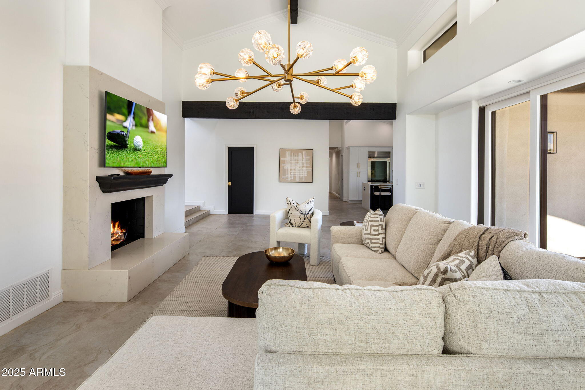 9675 E CINNABAR Avenue