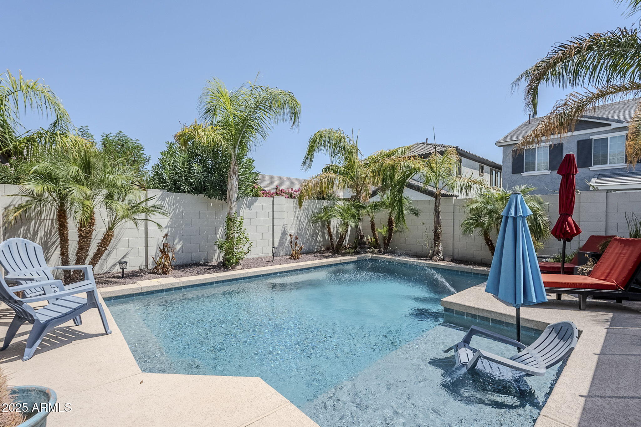 10515 E NOPAL Avenue