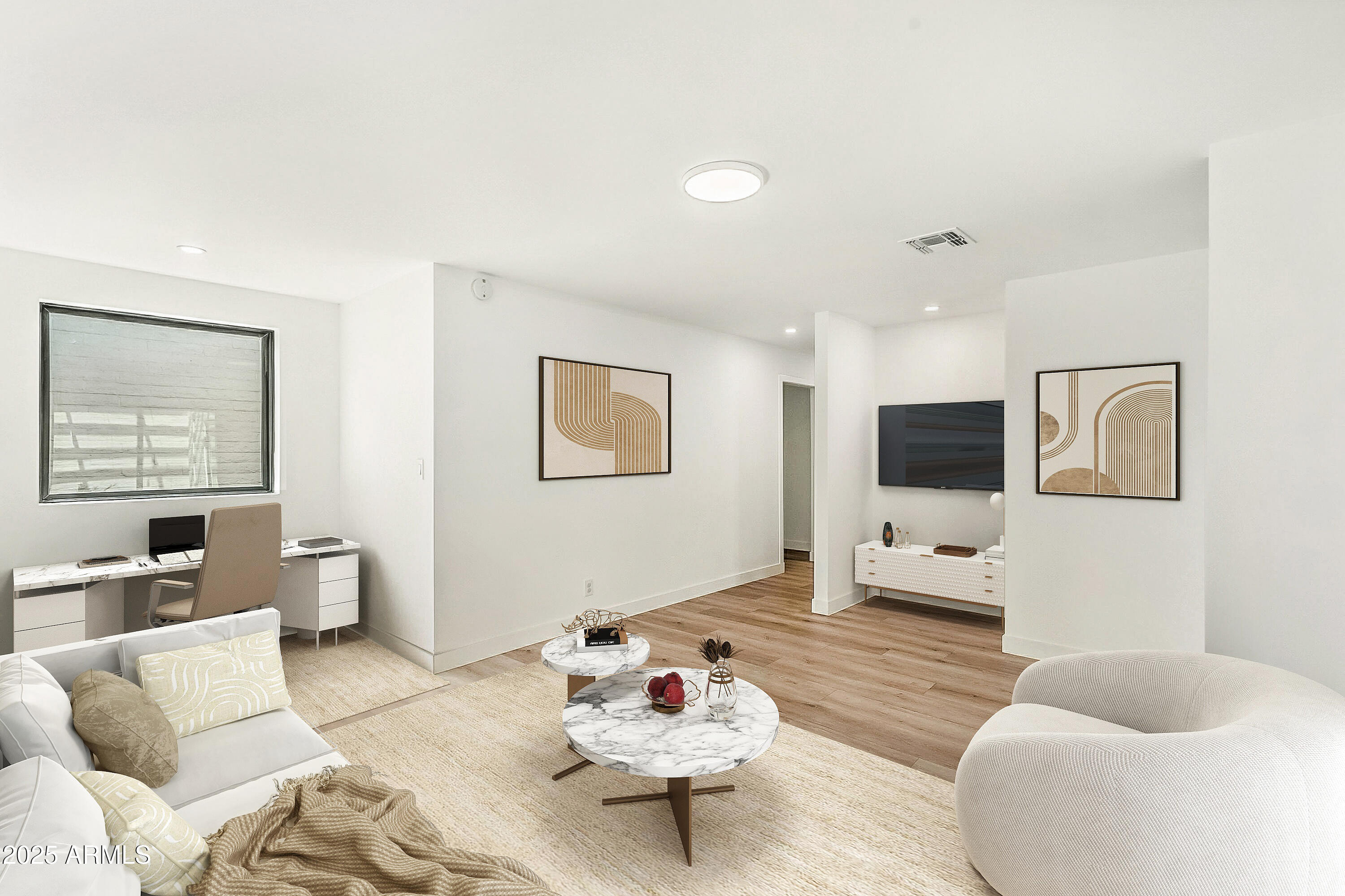 7113 E MCDONALD Drive