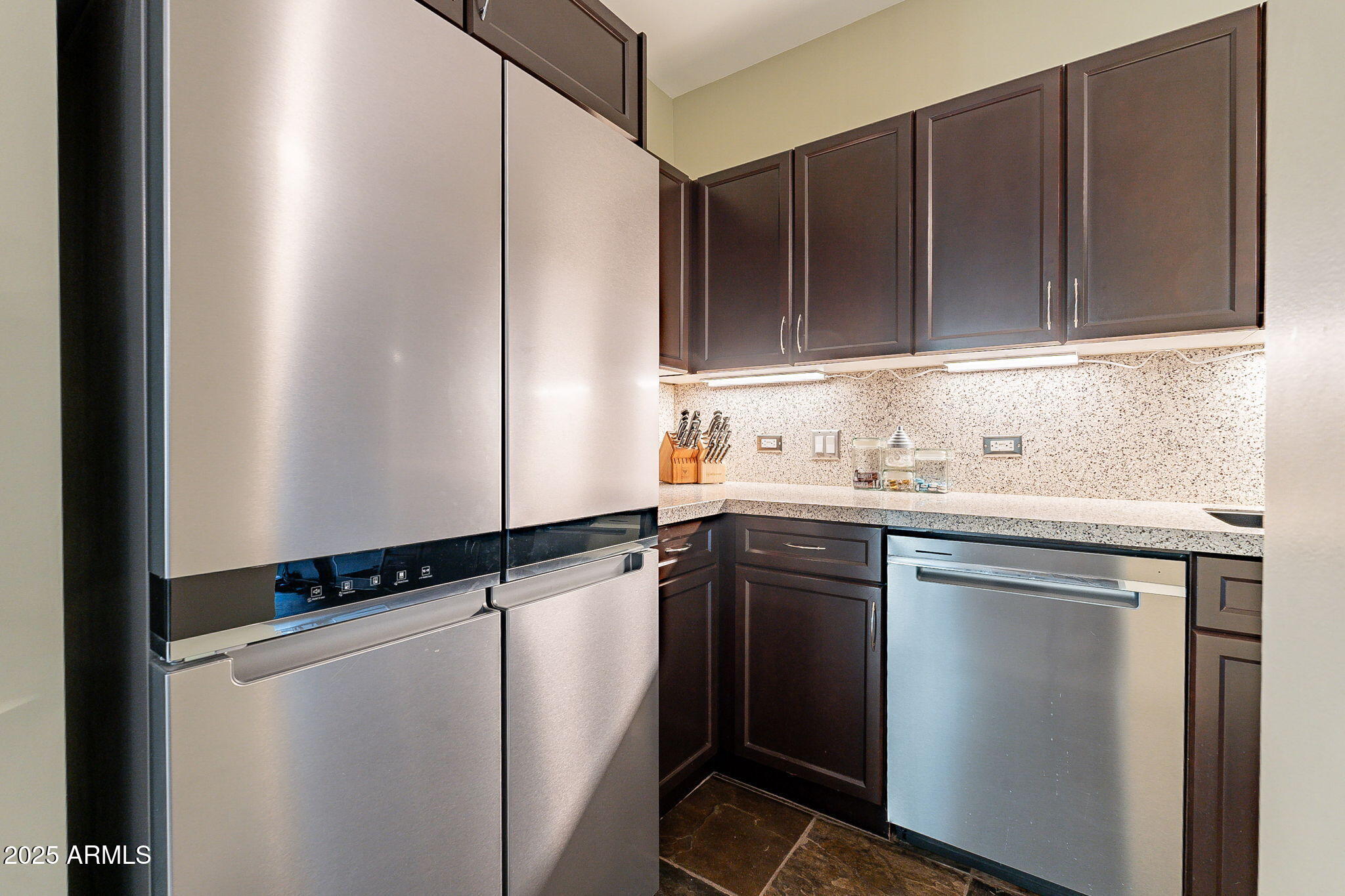 4808 N 24TH Street, 305