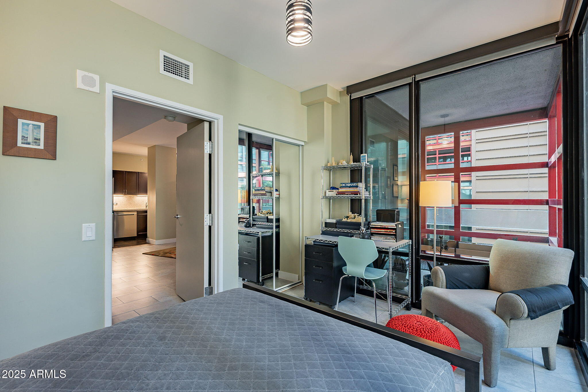 4808 N 24TH Street, 305