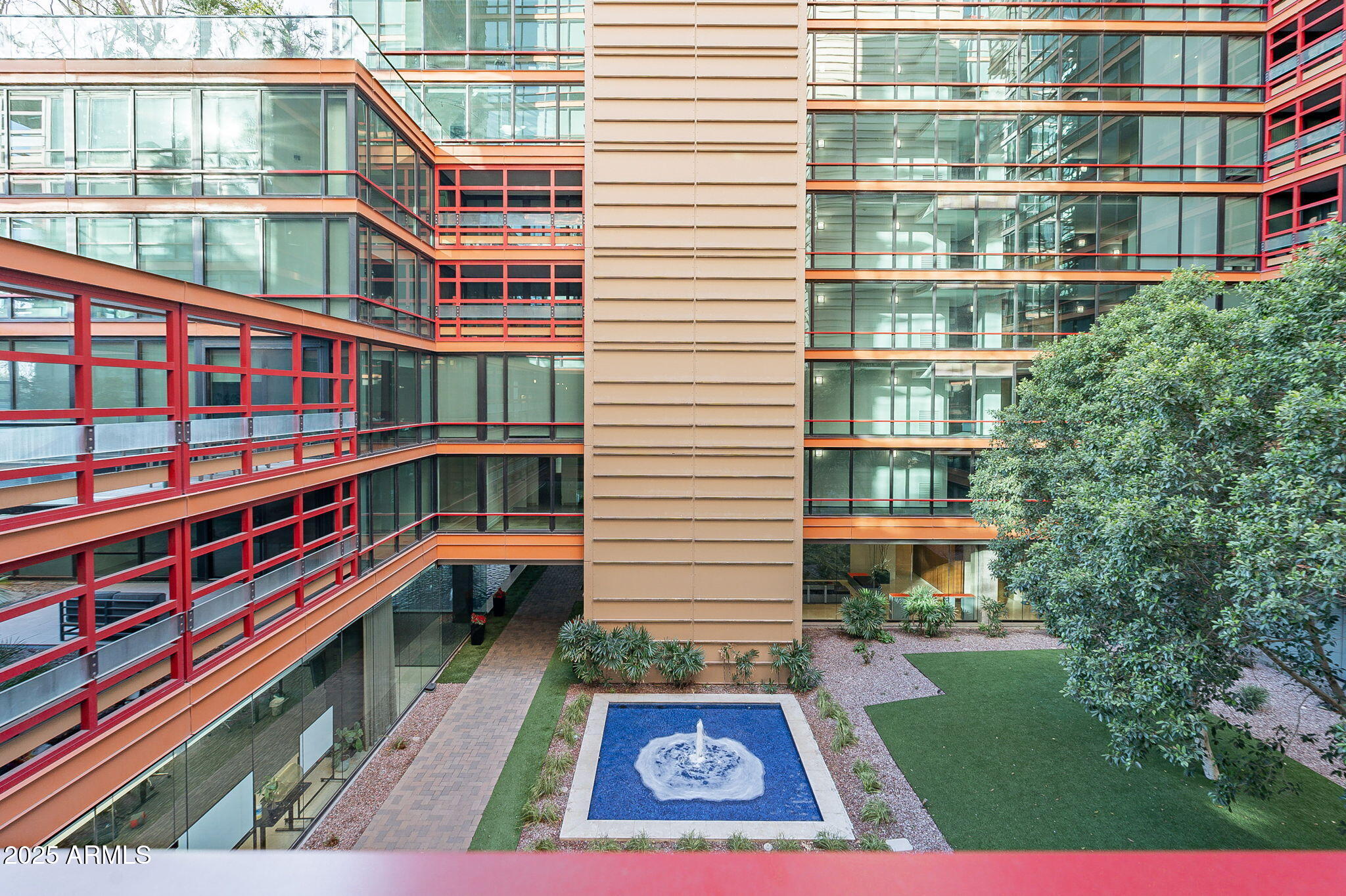 4808 N 24TH Street, 305