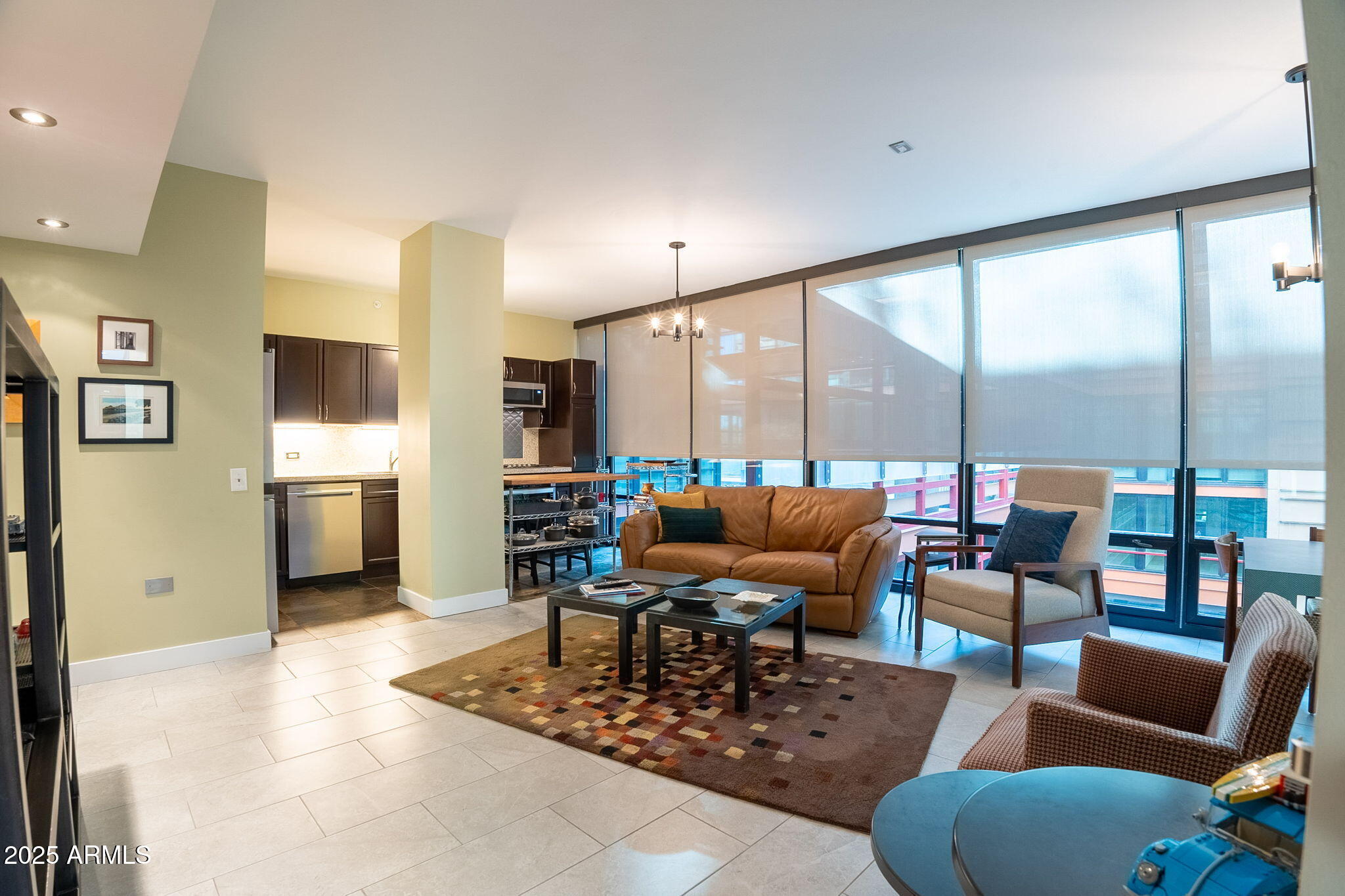 4808 N 24TH Street, 305
