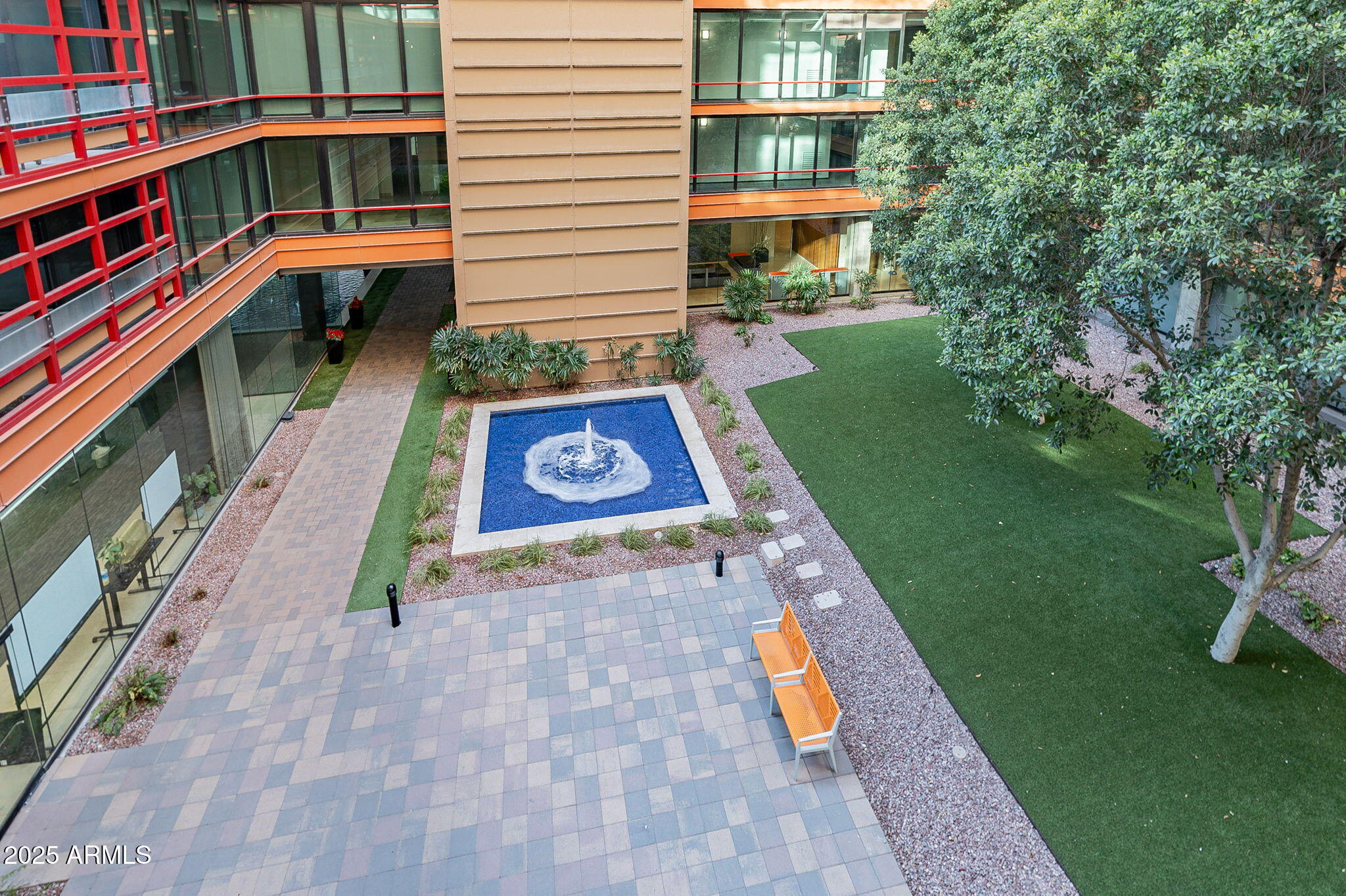 4808 N 24TH Street, 305