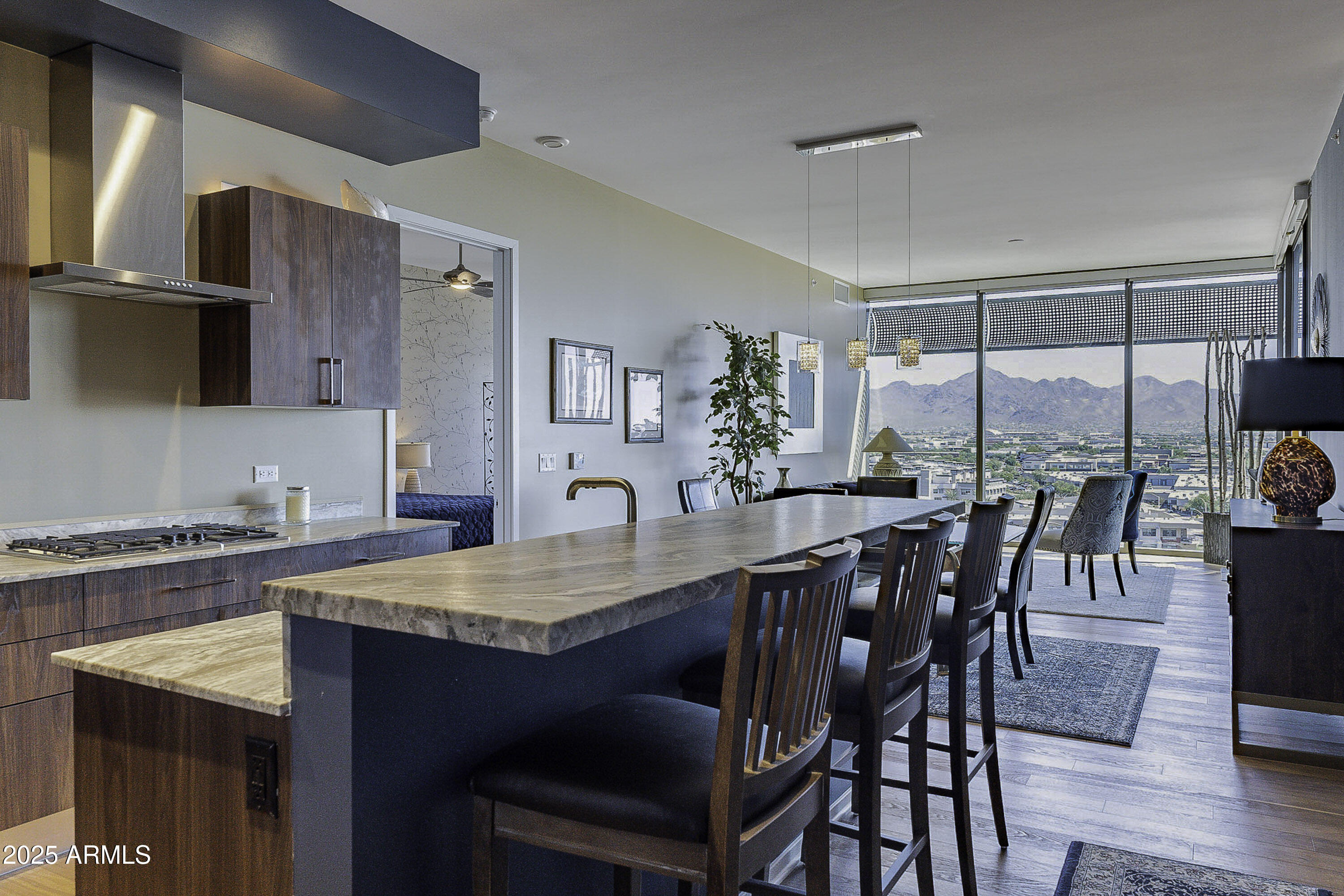 7180 E KIERLAND Boulevard, 1115