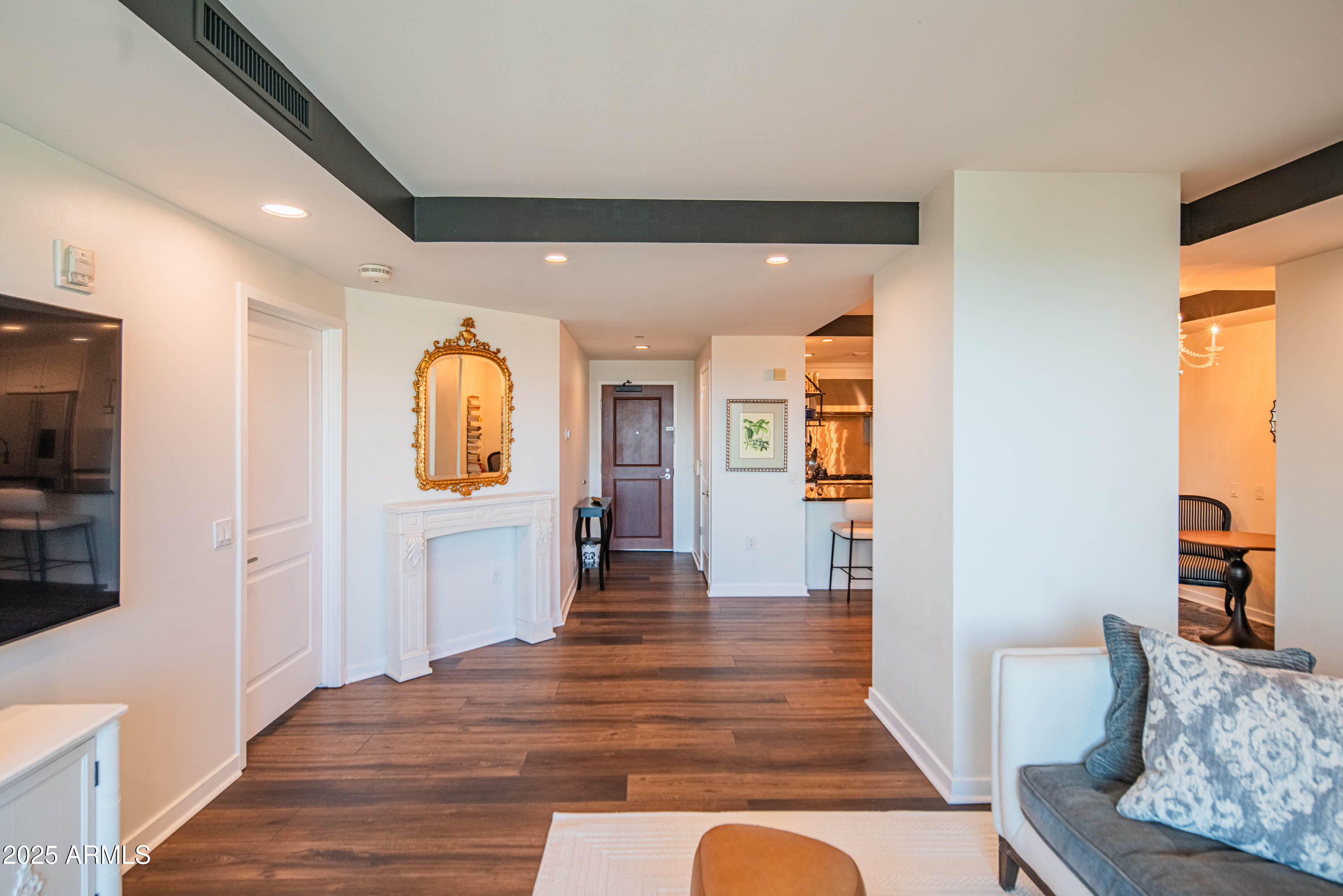 6803 E MAIN Street 3308