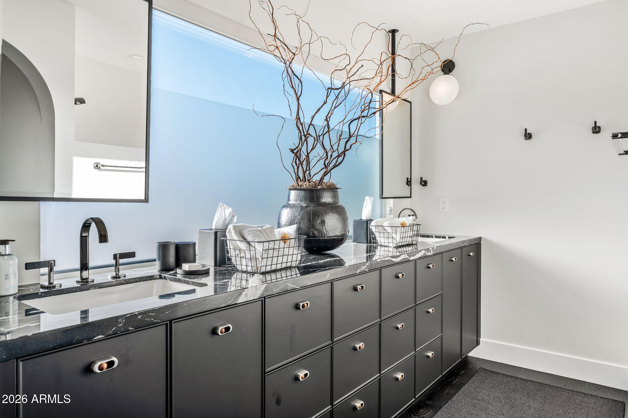 7242 E JOSHUA TREE Lane