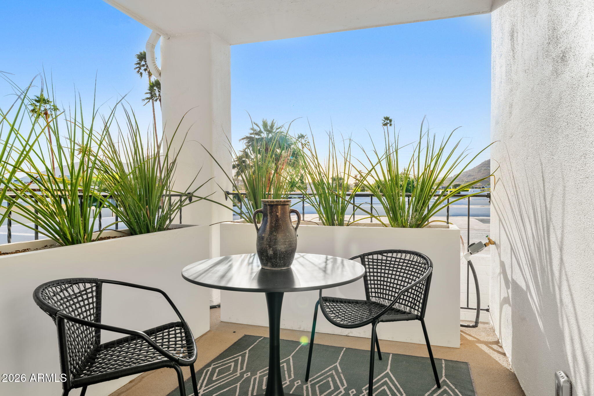 7242 E JOSHUA TREE Lane