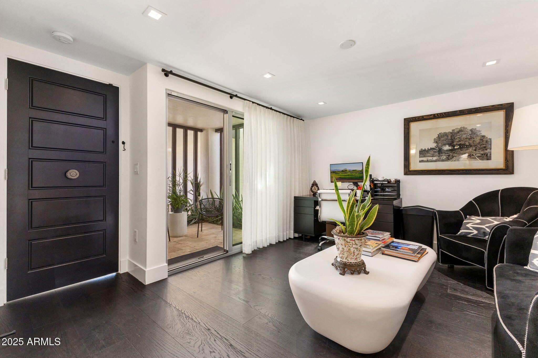 7242 E JOSHUA TREE Lane