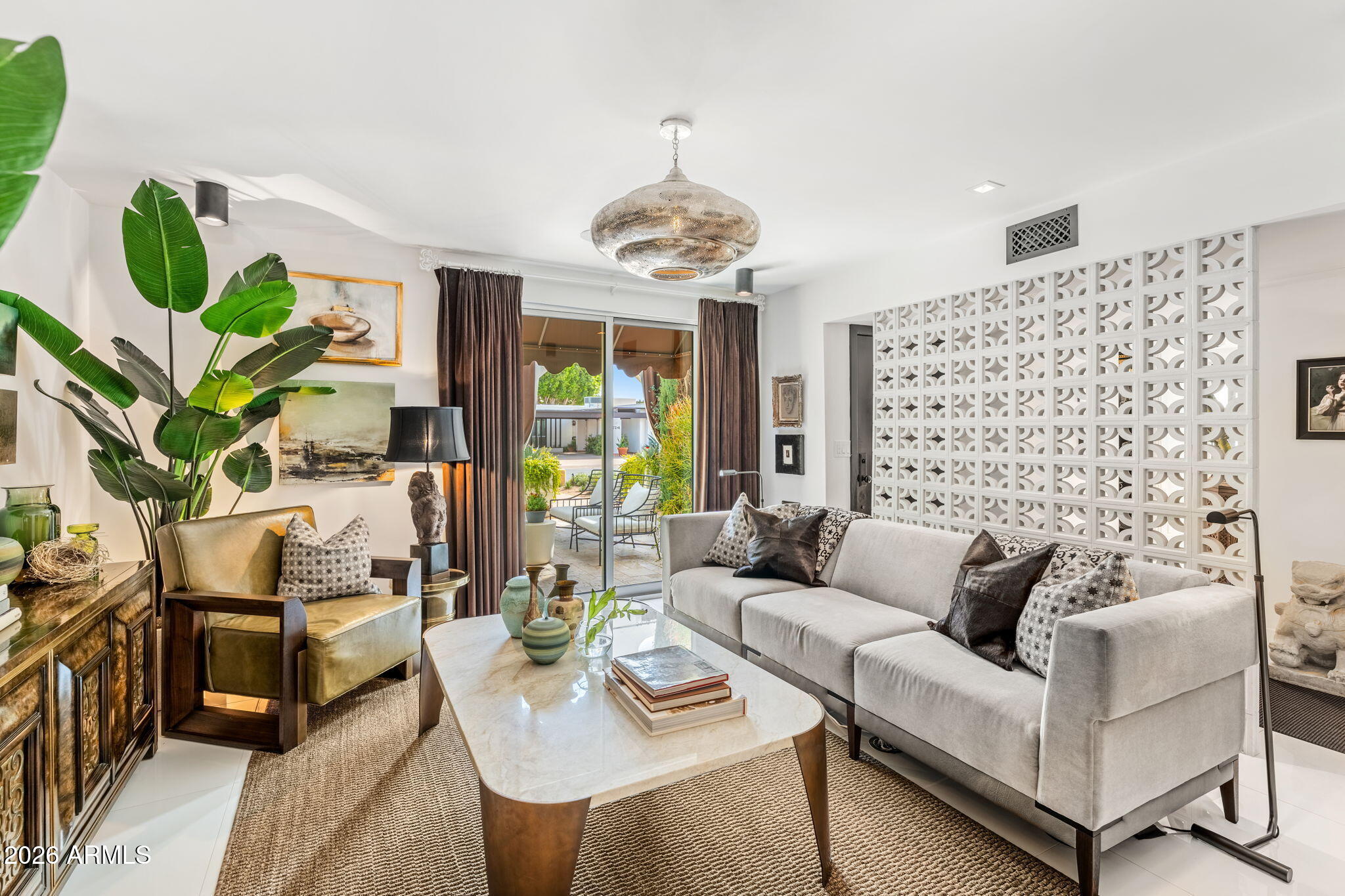 7242 E JOSHUA TREE Lane