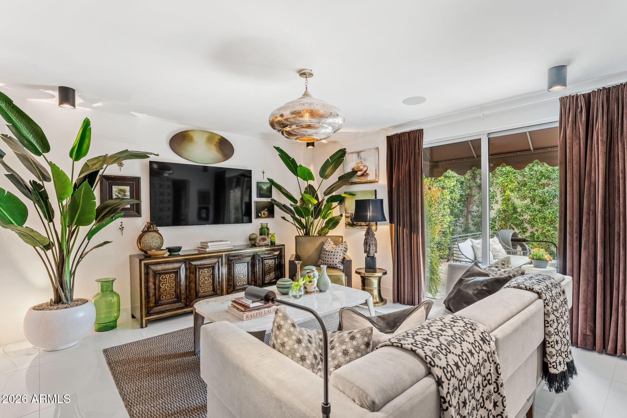 7242 E JOSHUA TREE Lane