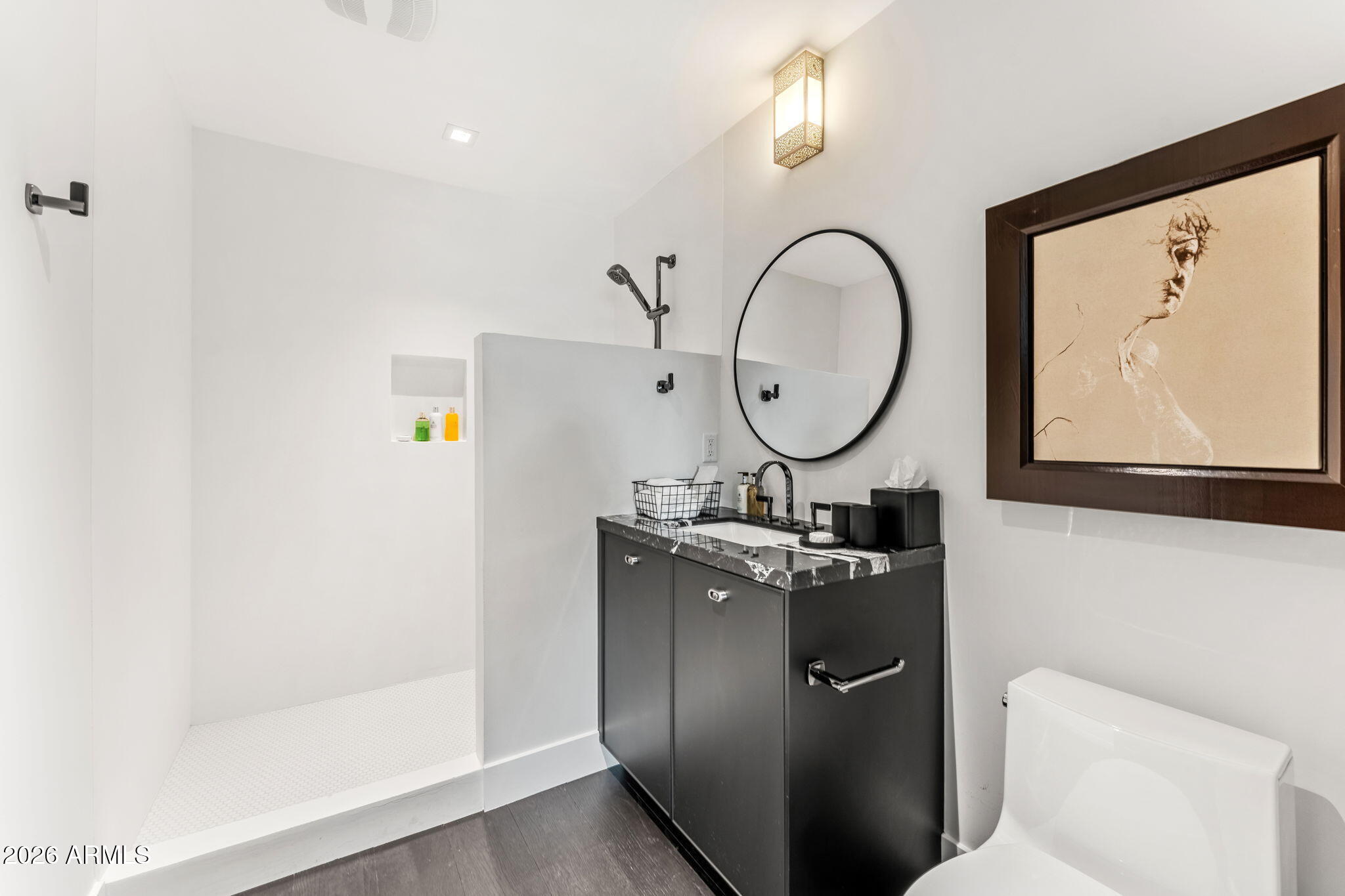 7242 E JOSHUA TREE Lane