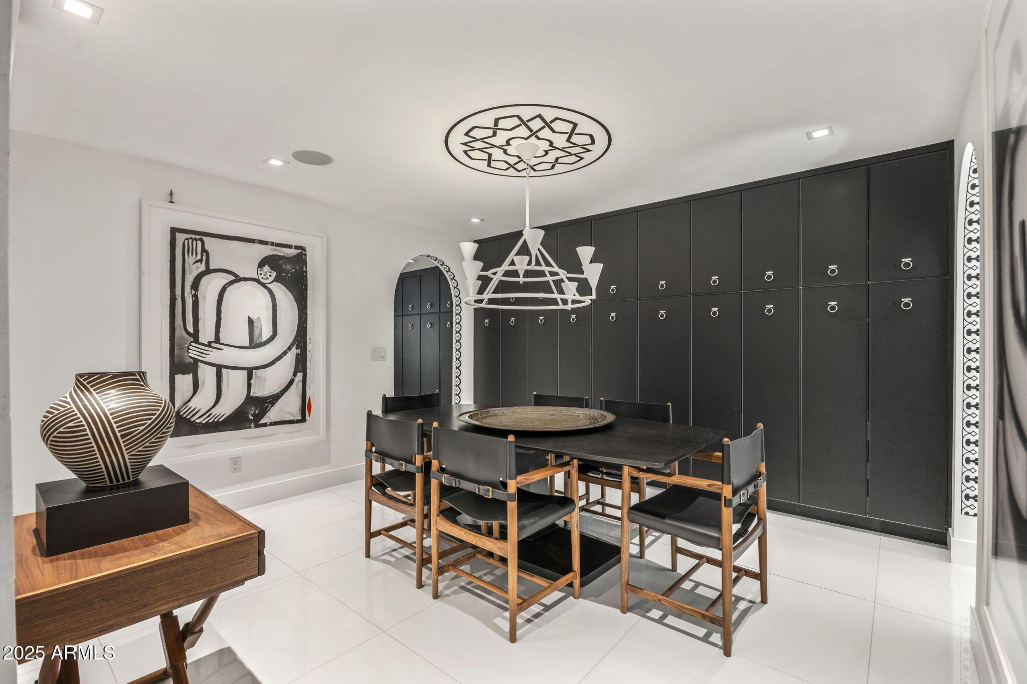 7242 E JOSHUA TREE Lane