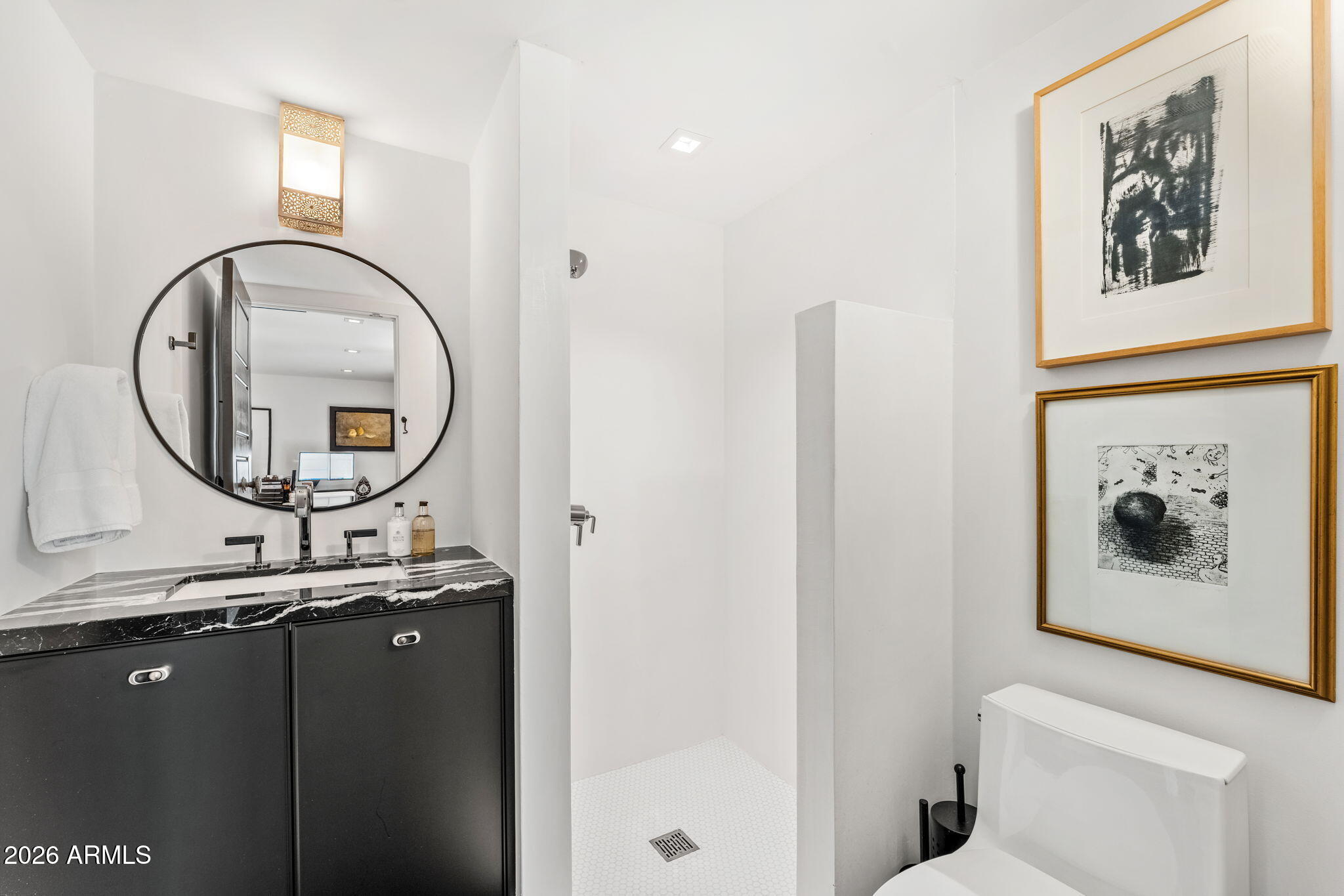 7242 E JOSHUA TREE Lane