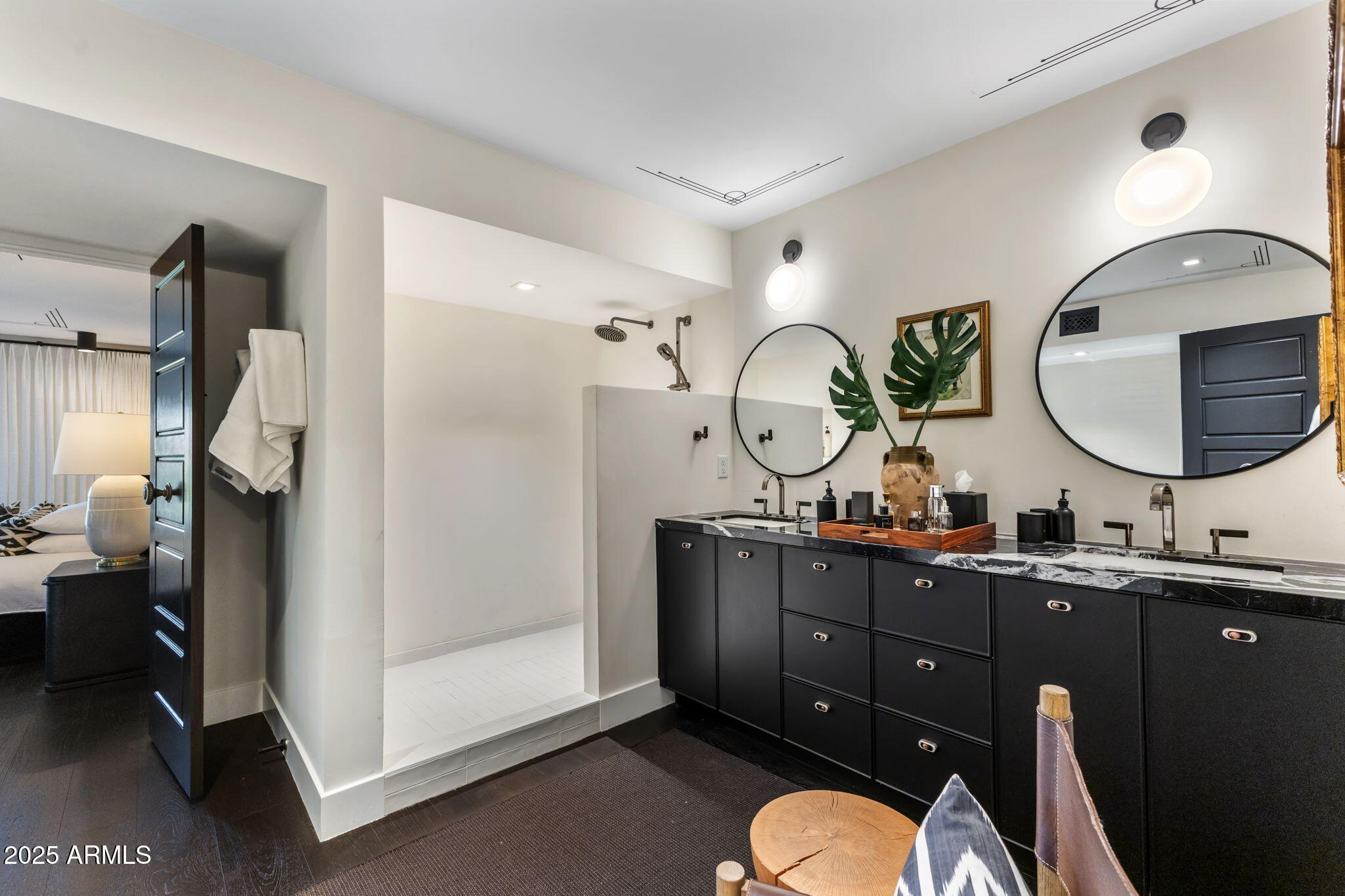 7242 E JOSHUA TREE Lane