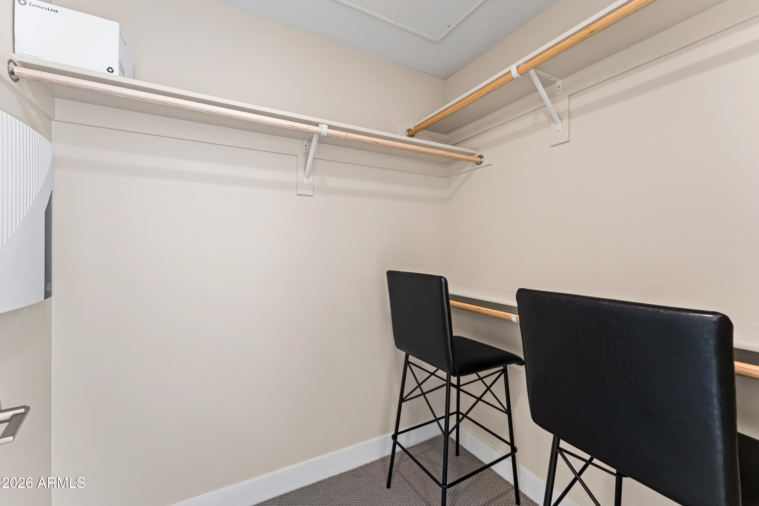 7300 E EARLL Drive 3023