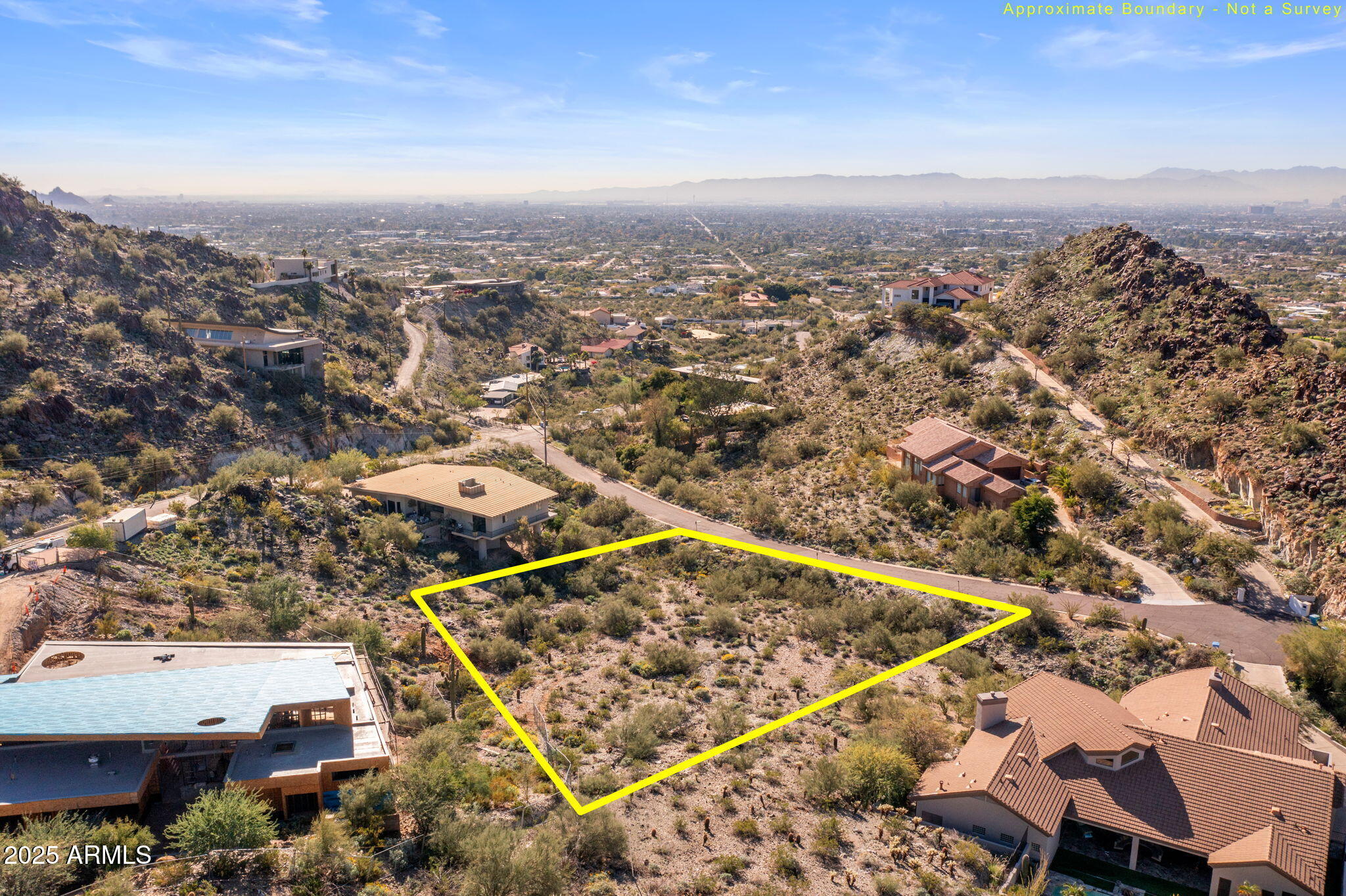 6725 N PALM CANYON Drive 11