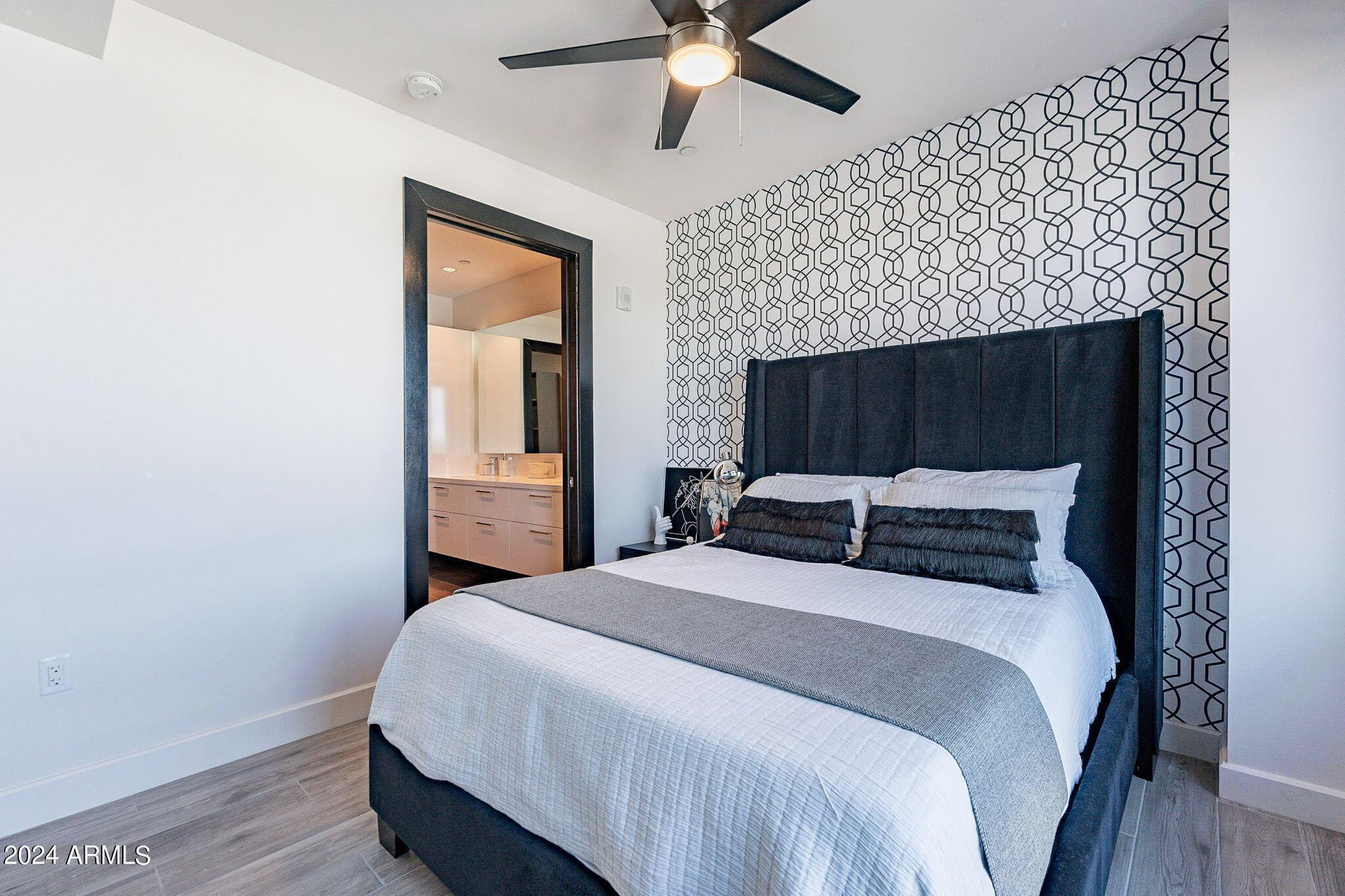 4422 N 75th Street Unit 5011