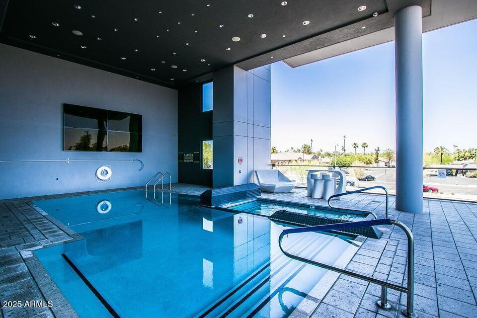 4422 N 75th Street Unit 5011