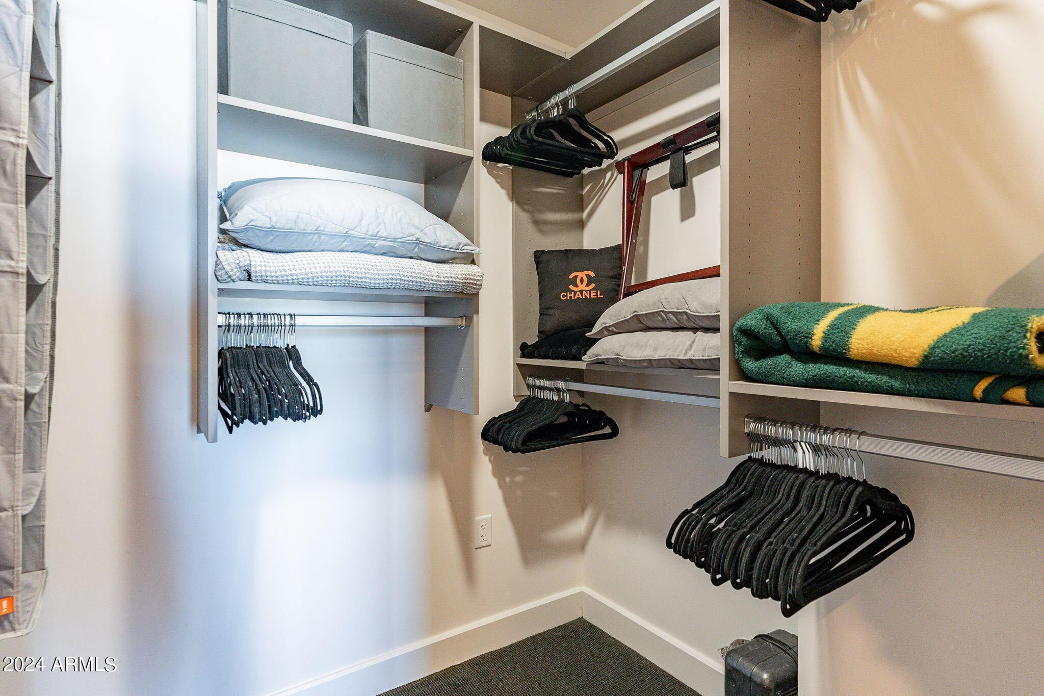 4422 N 75th Street Unit 5011