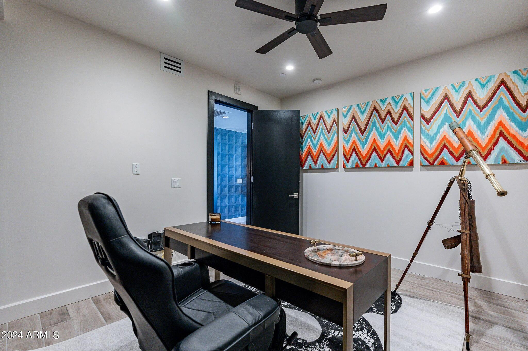 4422 N 75th Street Unit 5011