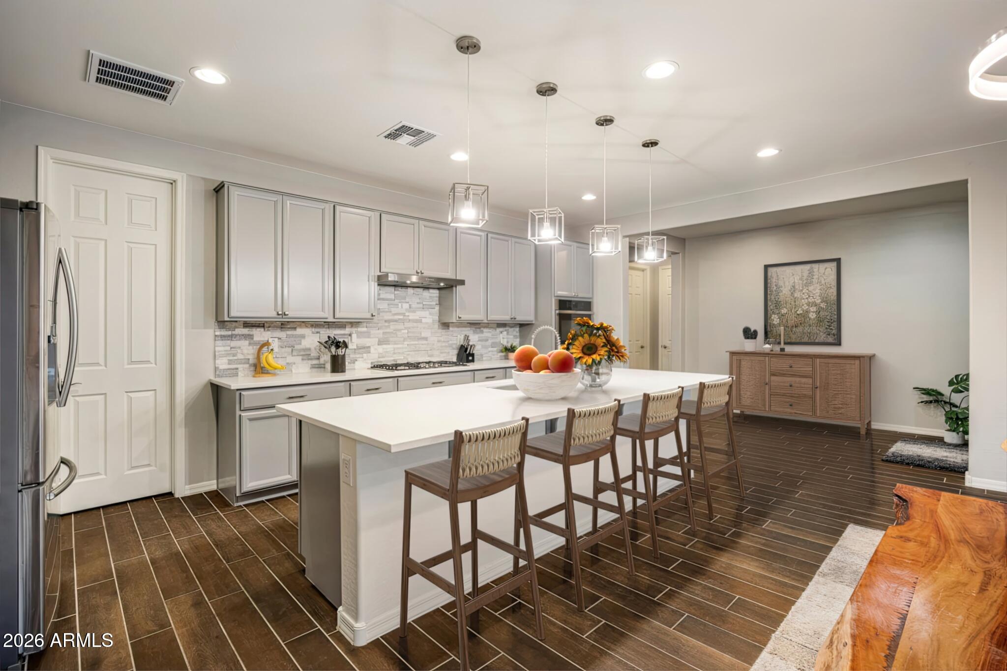12515 W TUCKEY Lane