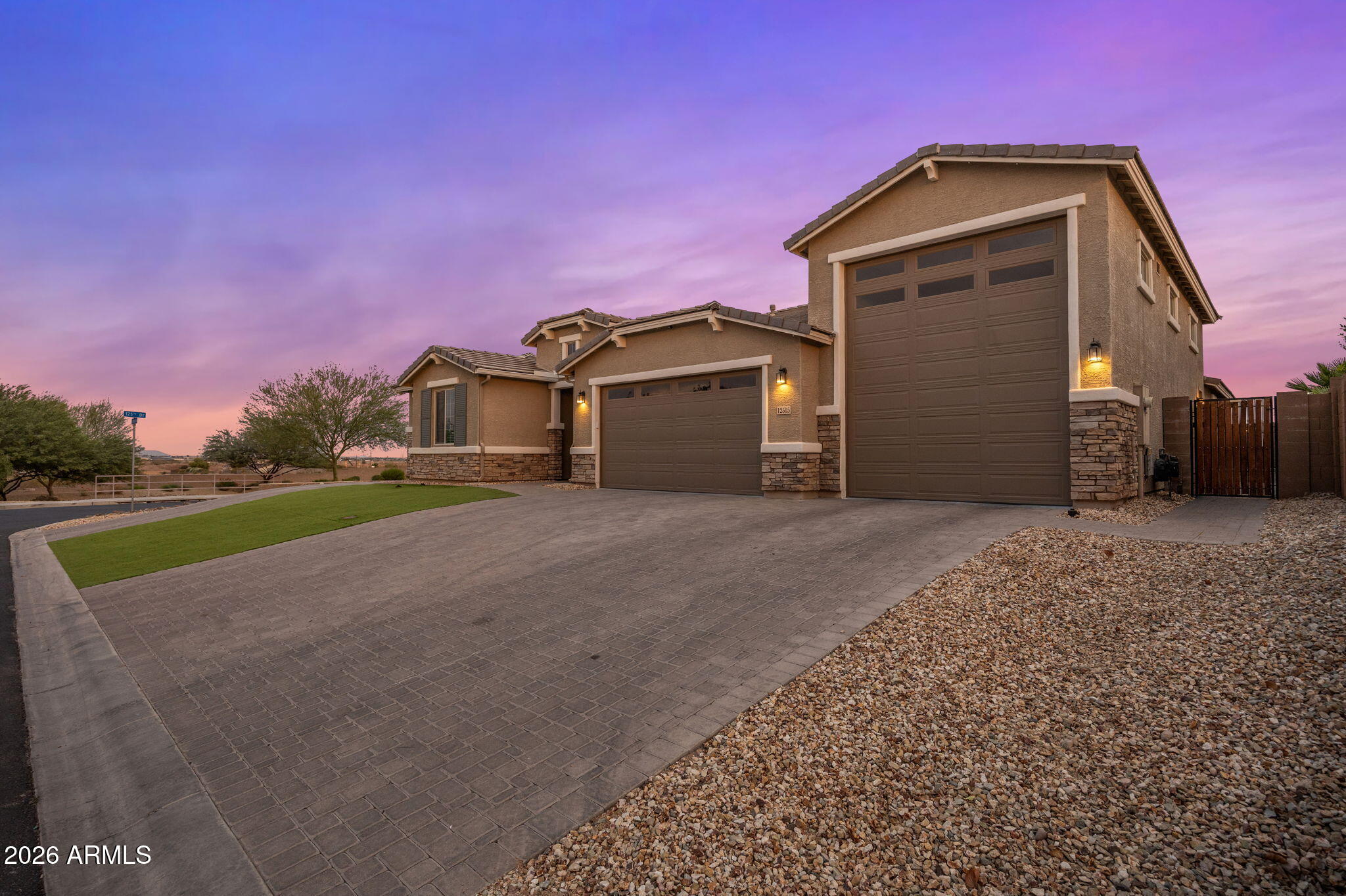 12515 W TUCKEY Lane