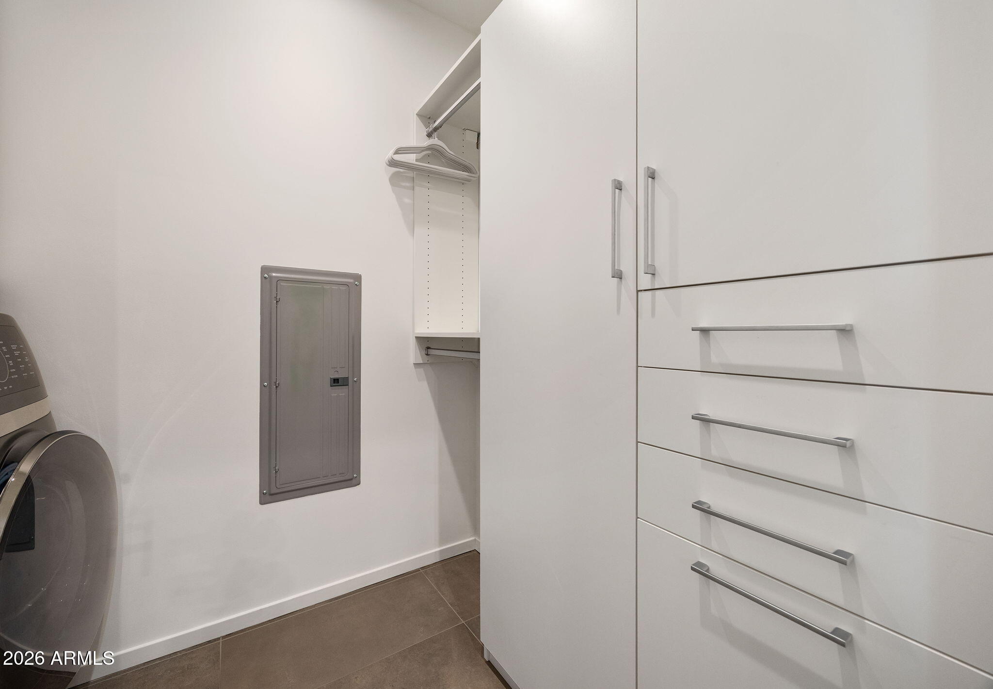 7120 E KIERLAND Boulevard 403